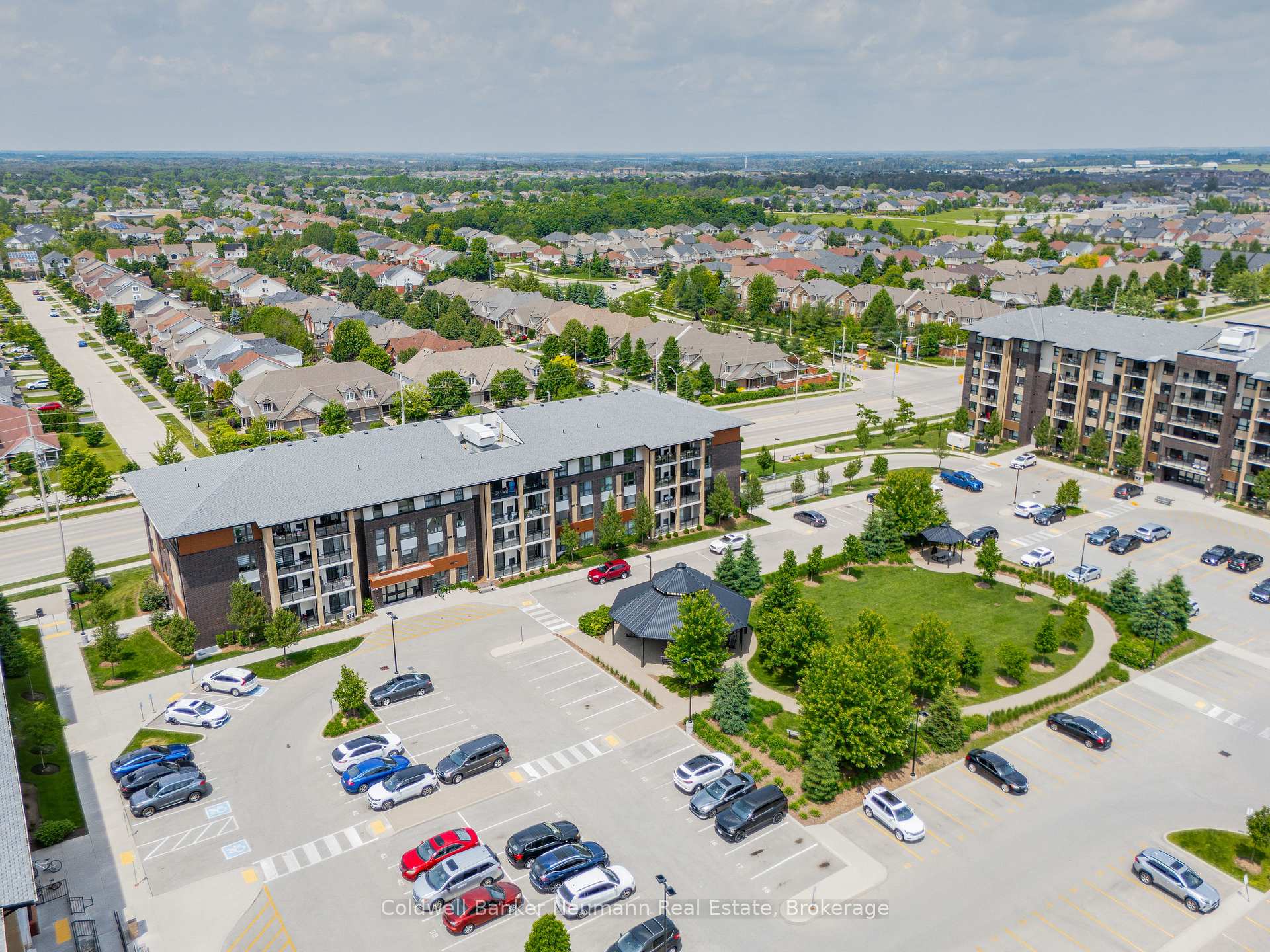 Photo 35 of Unit 403, 17 Kay Crescent, Guelph, Pineridge/Westminster Woods — HOMEH