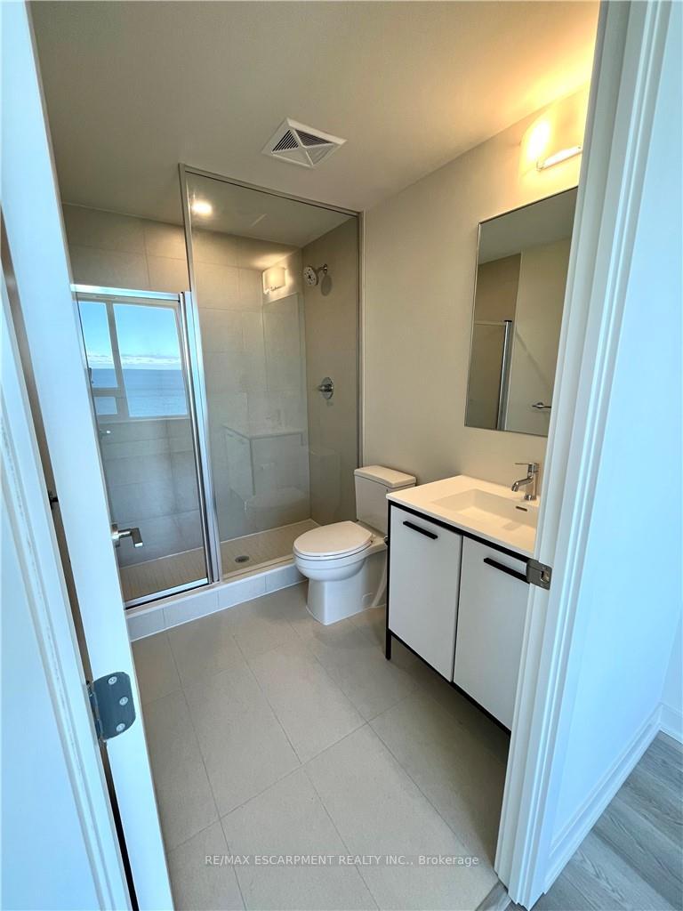 Photo 13 of Unit 808, 385 Winston Road, Grimsby, Grimsby Beach — HOMEH