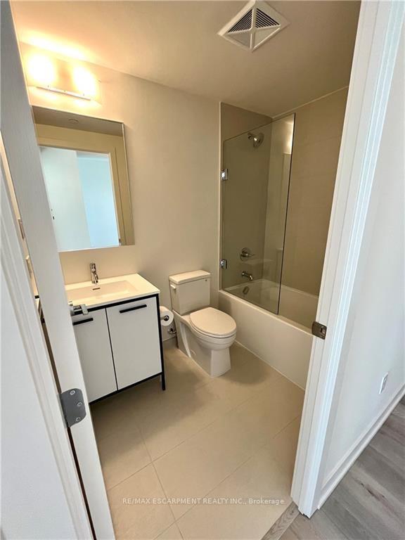 Photo 18 of Unit 808, 385 Winston Road, Grimsby, Grimsby Beach — HOMEH