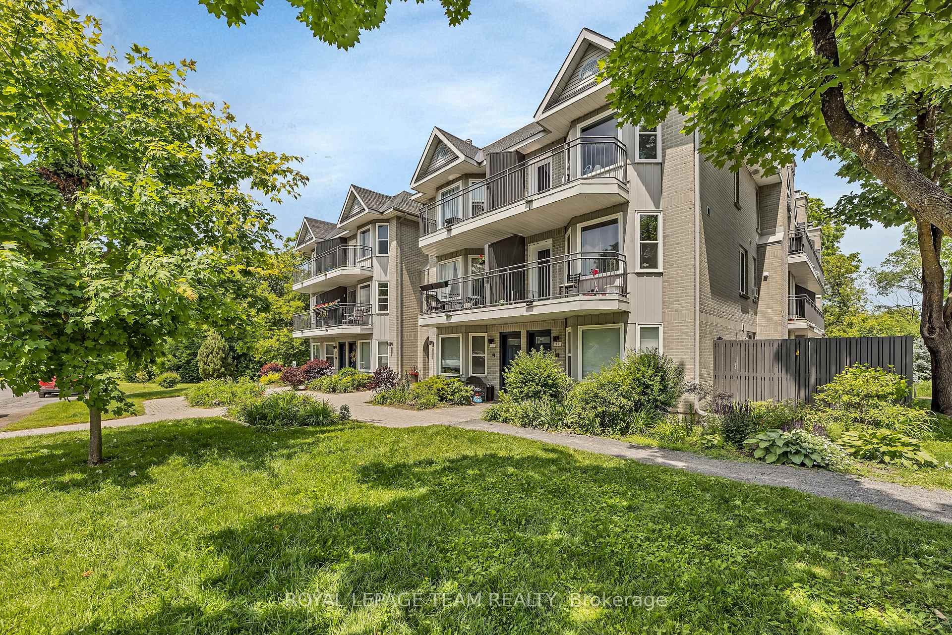 Photo 1 of Unit 1, 1121 Bavlie Avenue, Ottawa, Billings Bridge — HOMEH