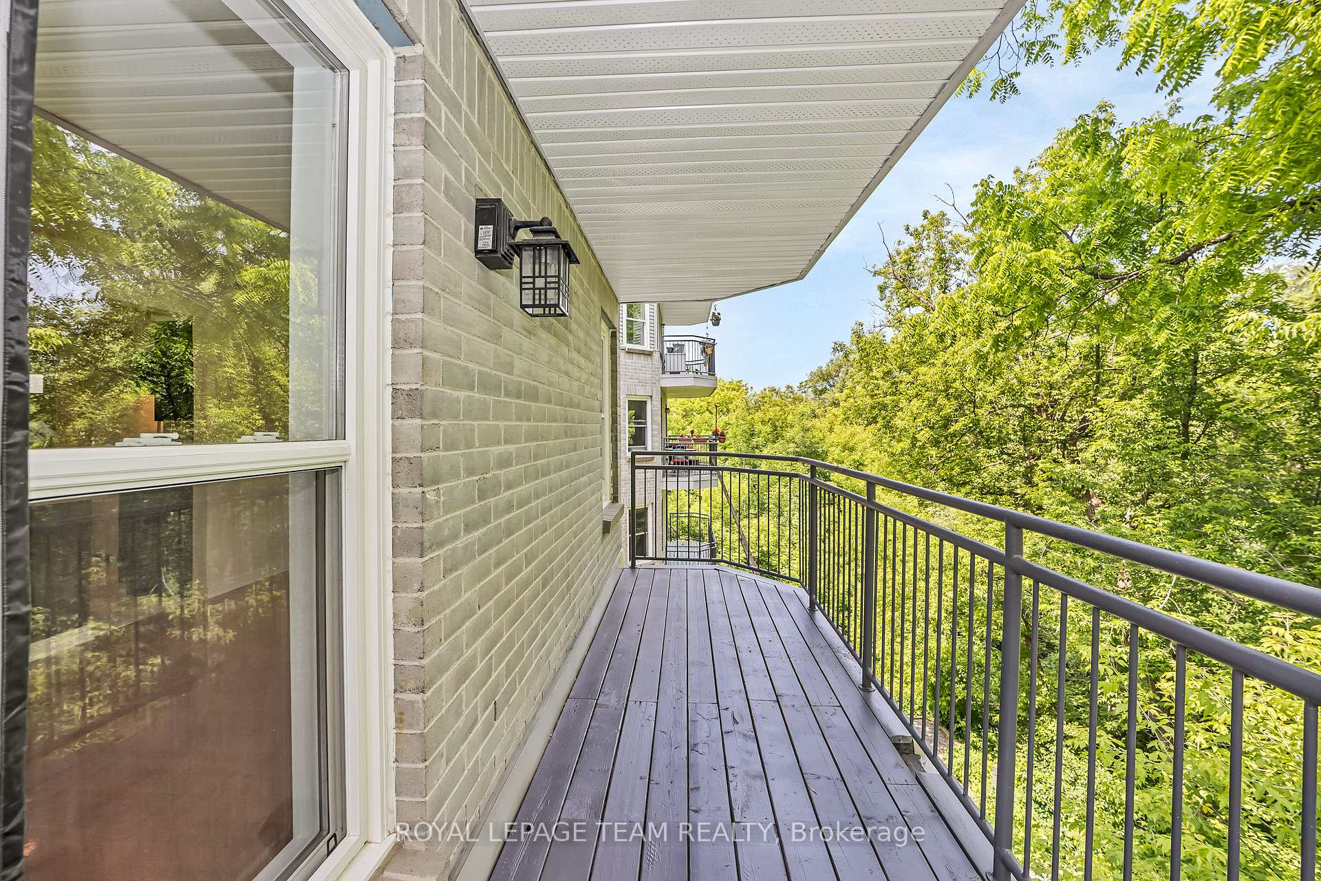 Photo 11 of Unit 1, 1121 Bavlie Avenue, Ottawa, Billings Bridge — HOMEH