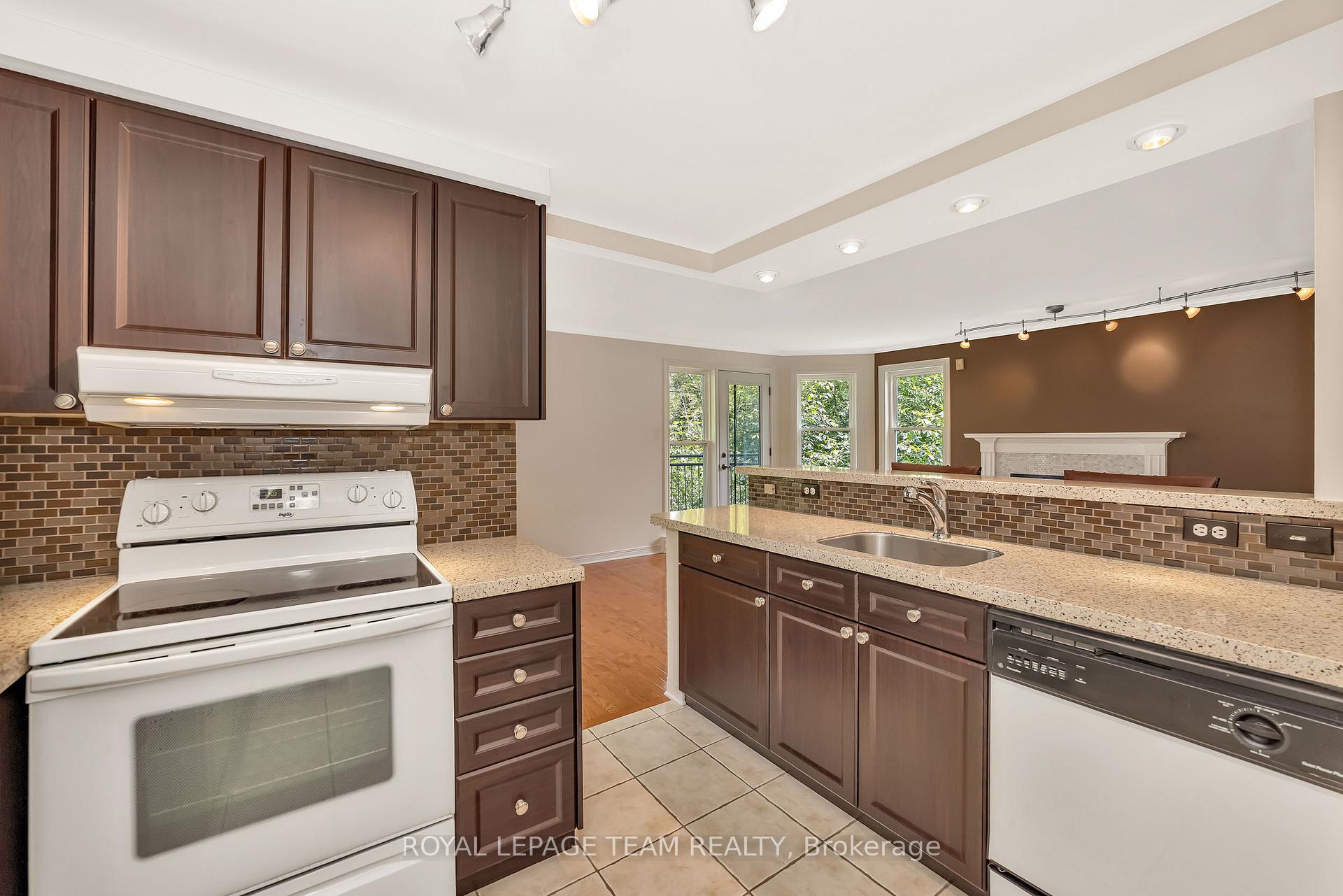 Photo 14 of Unit 1, 1121 Bavlie Avenue, Ottawa, Billings Bridge — HOMEH