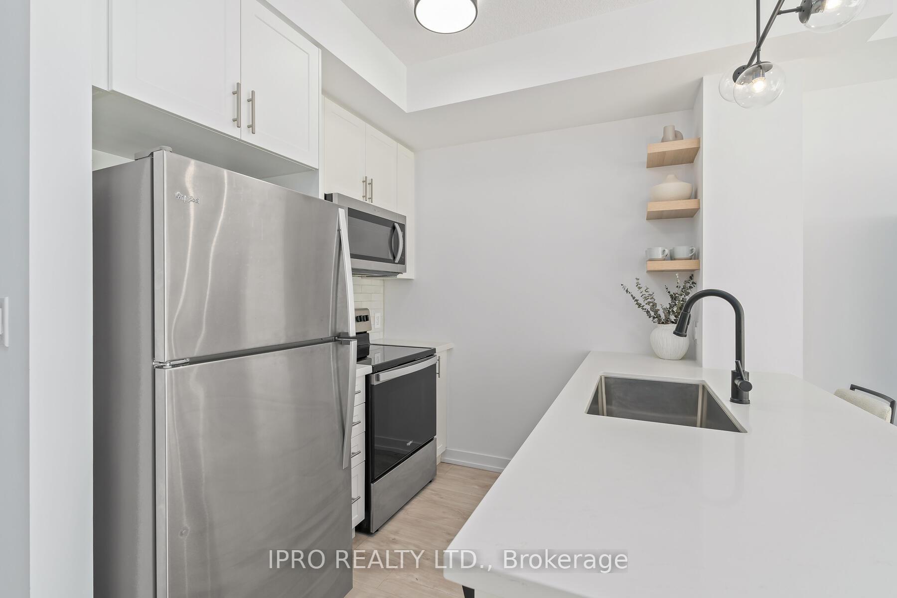Photo 4 of Unit 601, 460 Dundas Street E, Hamilton, Waterdown — HOMEH
