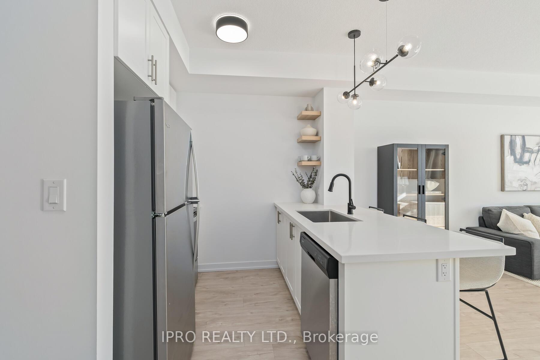 Photo 5 of Unit 601, 460 Dundas Street E, Hamilton, Waterdown — HOMEH
