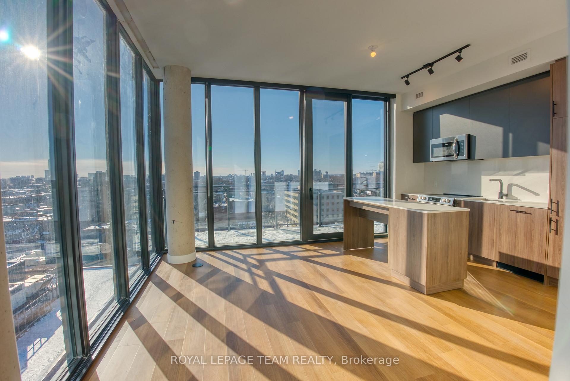 Photo 10 of Unit UPH1, 10 James Street, Ottawa, Ottawa Centre — HOMEH