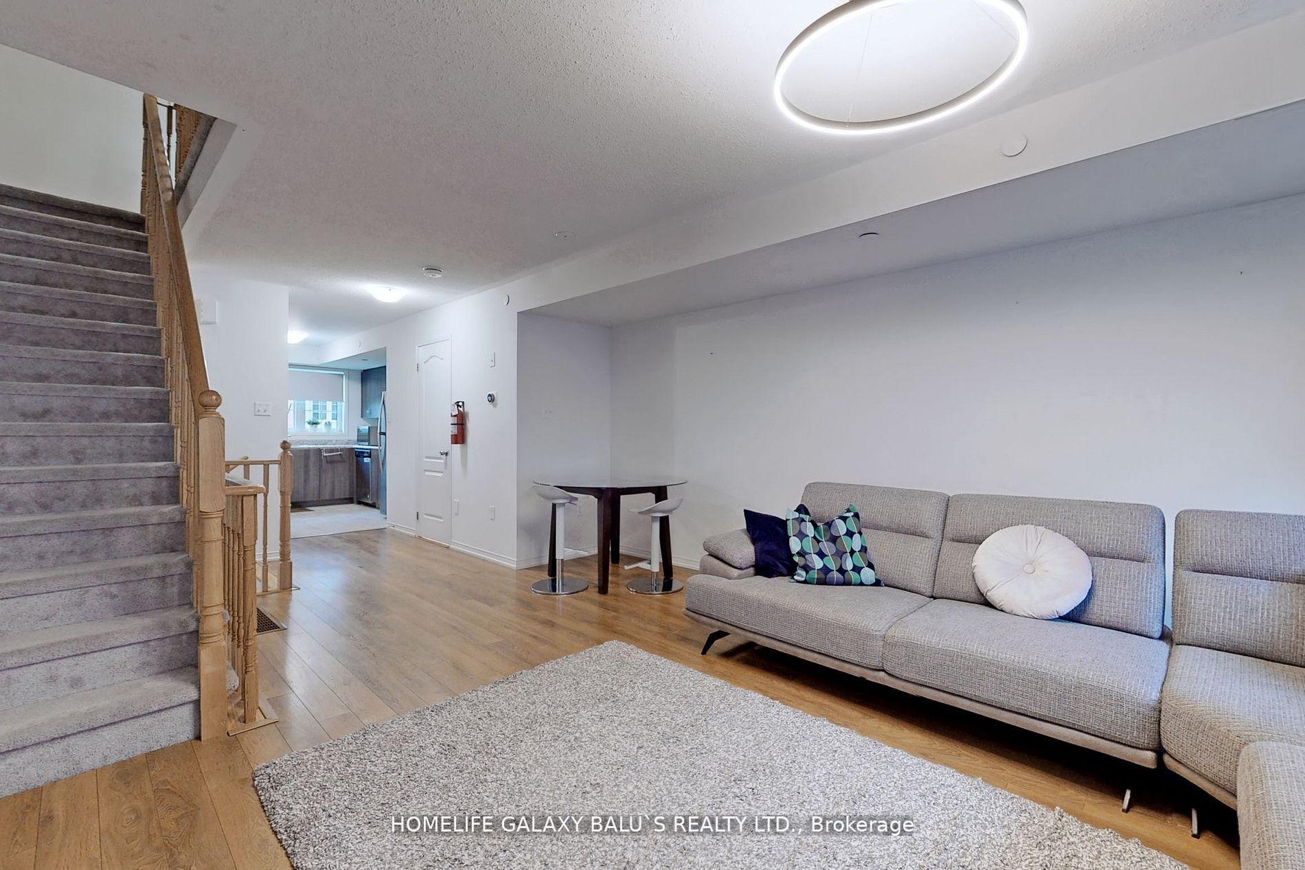 Photo 4 of 46 Filly Path, Oshawa, Windfields — HOMEH