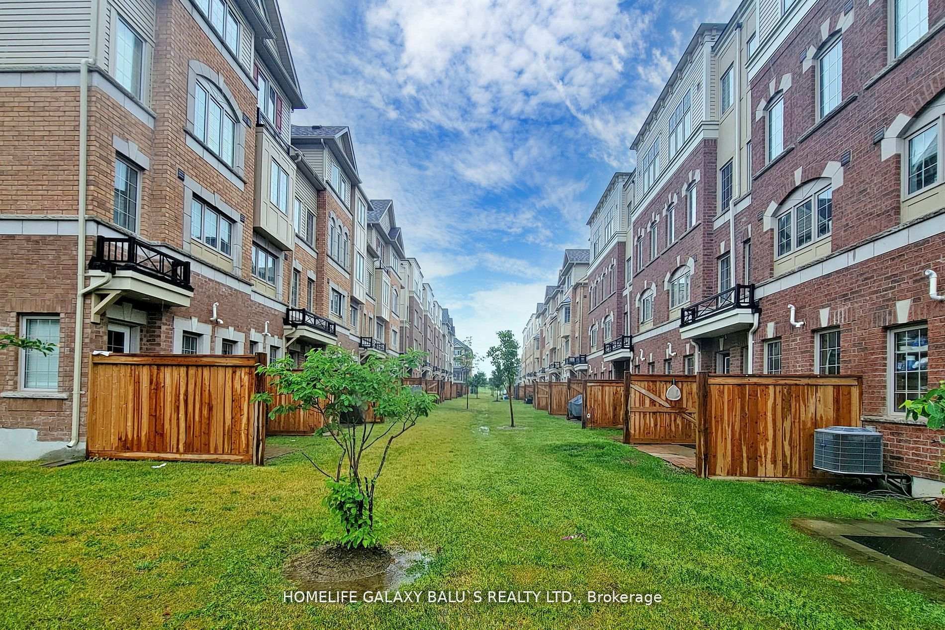 Photo 40 of 46 Filly Path, Oshawa, Windfields — HOMEH