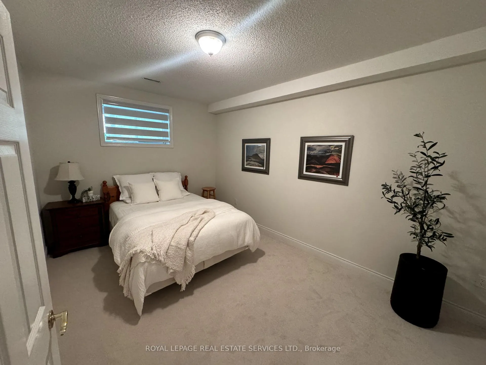Photo 13 of 62 Renaissance Point, New Tecumseth, Rural New Tecumseth — HOMEH