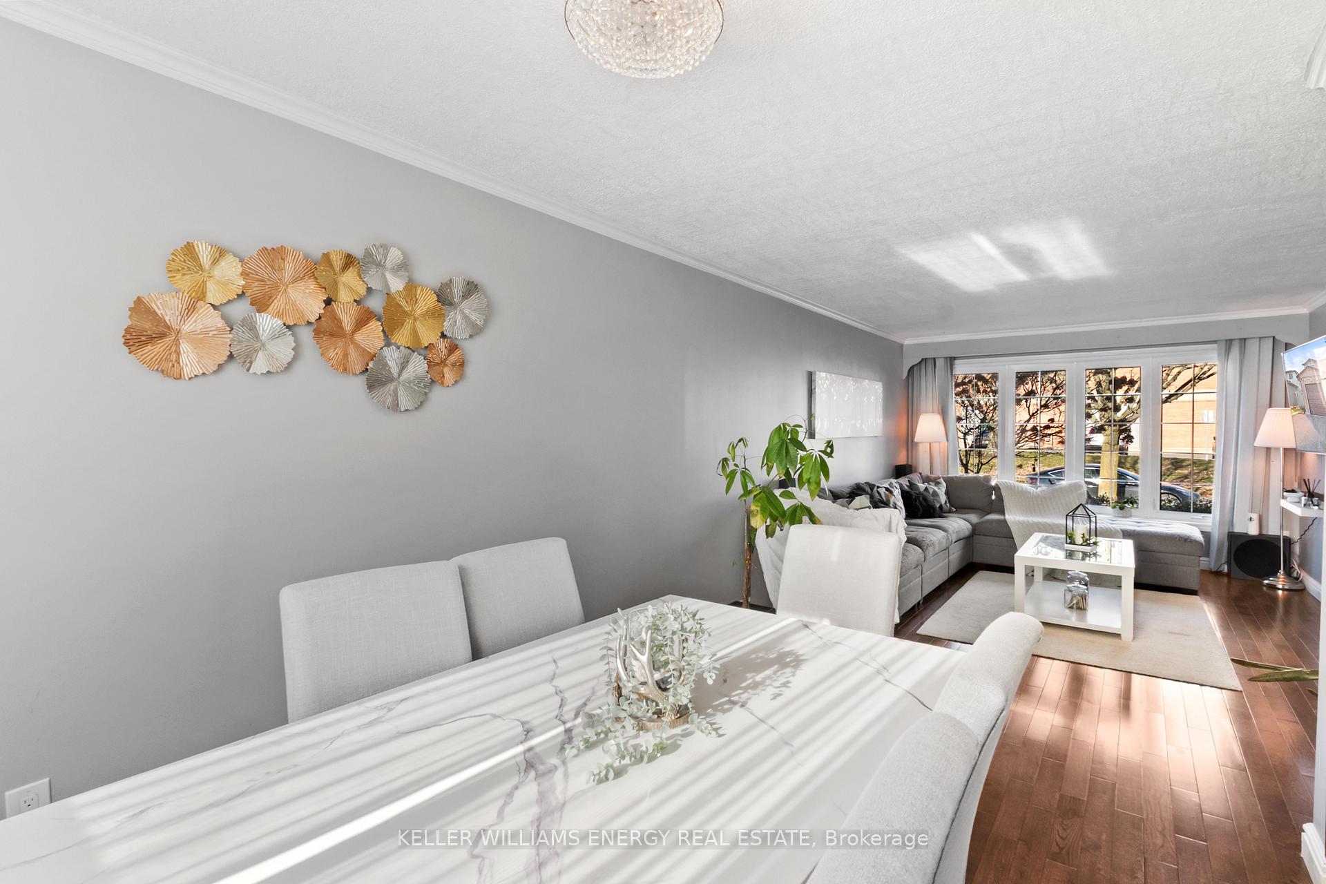 Photo 6 of 11 Hobbs Drive, Clarington, Bowmanville — HOMEH