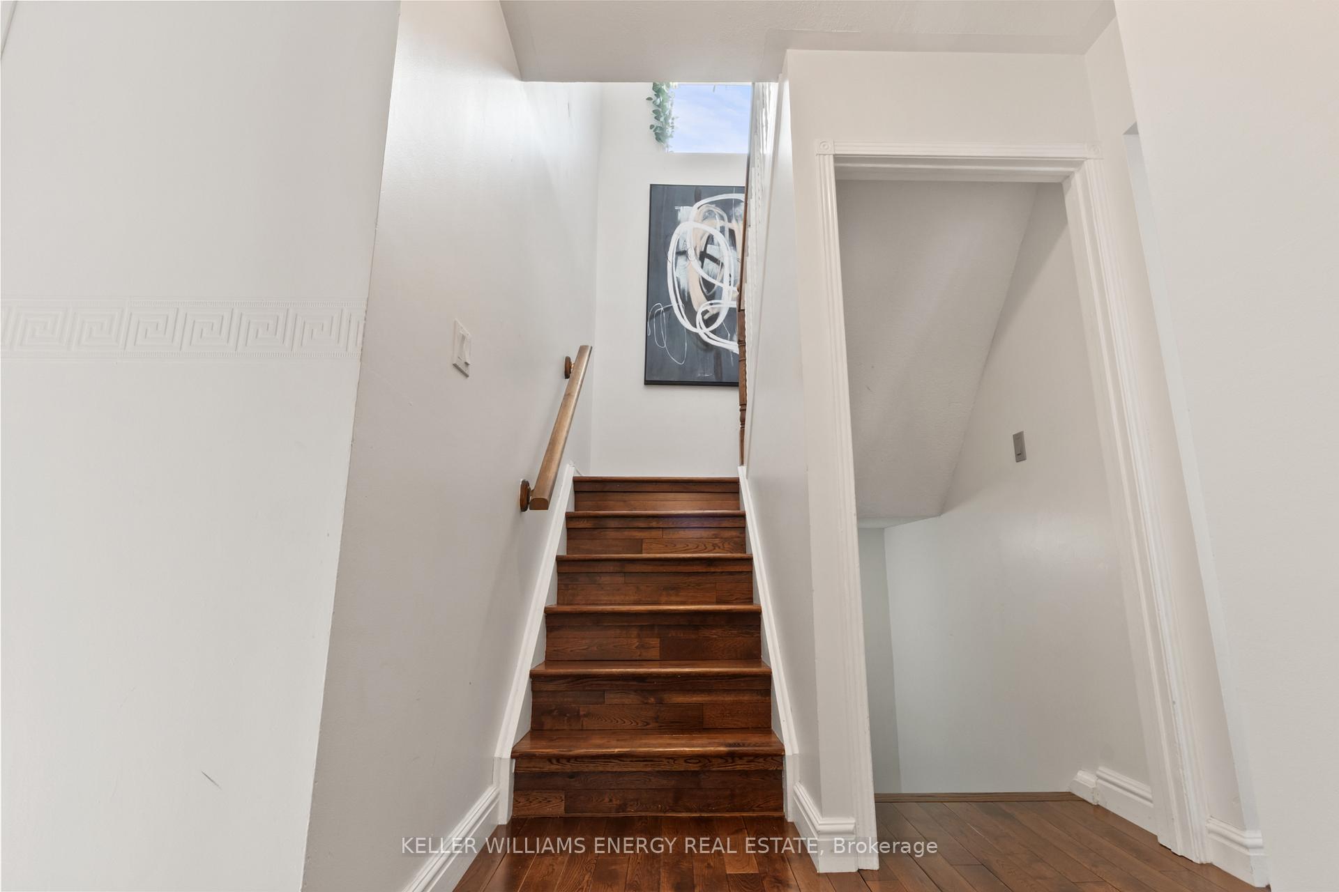 Photo 14 of 11 Hobbs Drive, Clarington, Bowmanville — HOMEH