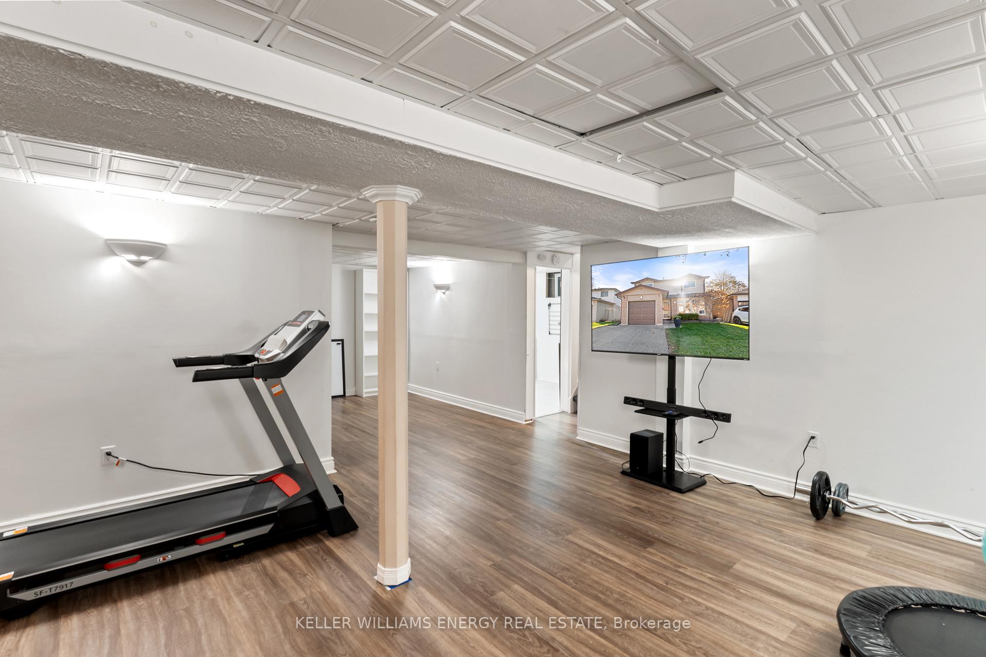 Photo 29 of 11 Hobbs Drive, Clarington, Bowmanville — HOMEH