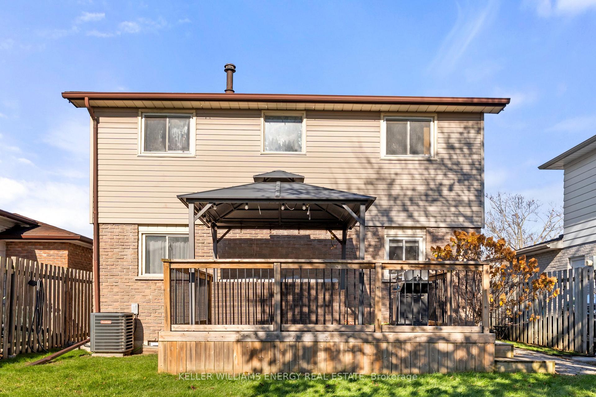 Photo 42 of 11 Hobbs Drive, Clarington, Bowmanville — HOMEH