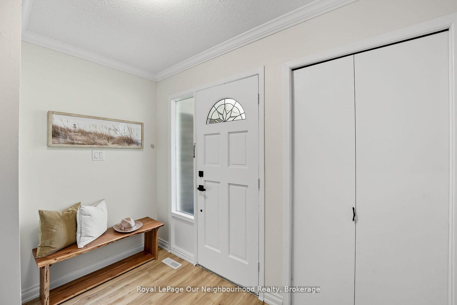Photo 5 of 37 Robbie Crescent, Ajax, South West — HOMEH