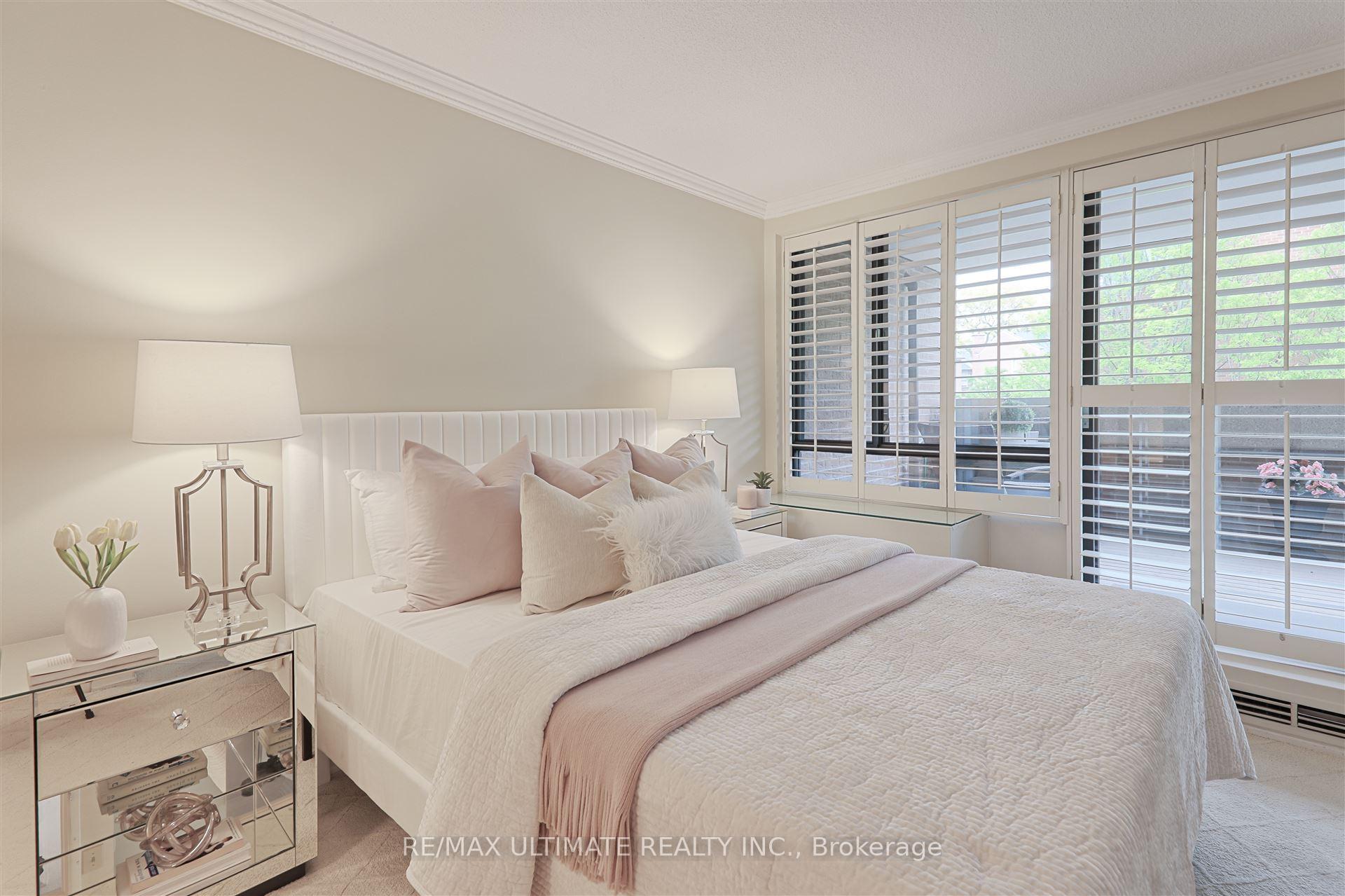 Photo 18 of Unit 307, 40 Sylvan Valleyway, Toronto, Bedford Park-Nortown — HOMEH