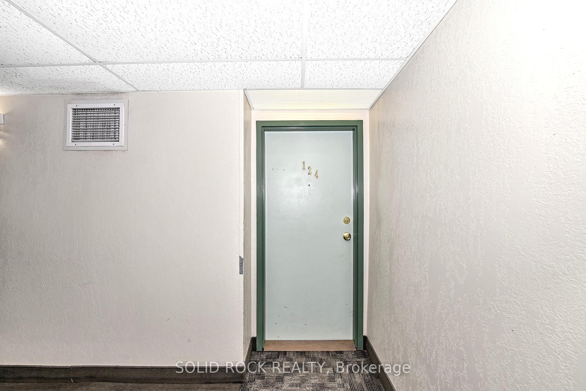 Photo 4 of Unit 124, 316 Lorry Greenberg Drive, Ottawa, Hunt Club Park/Greenboro — HOMEH