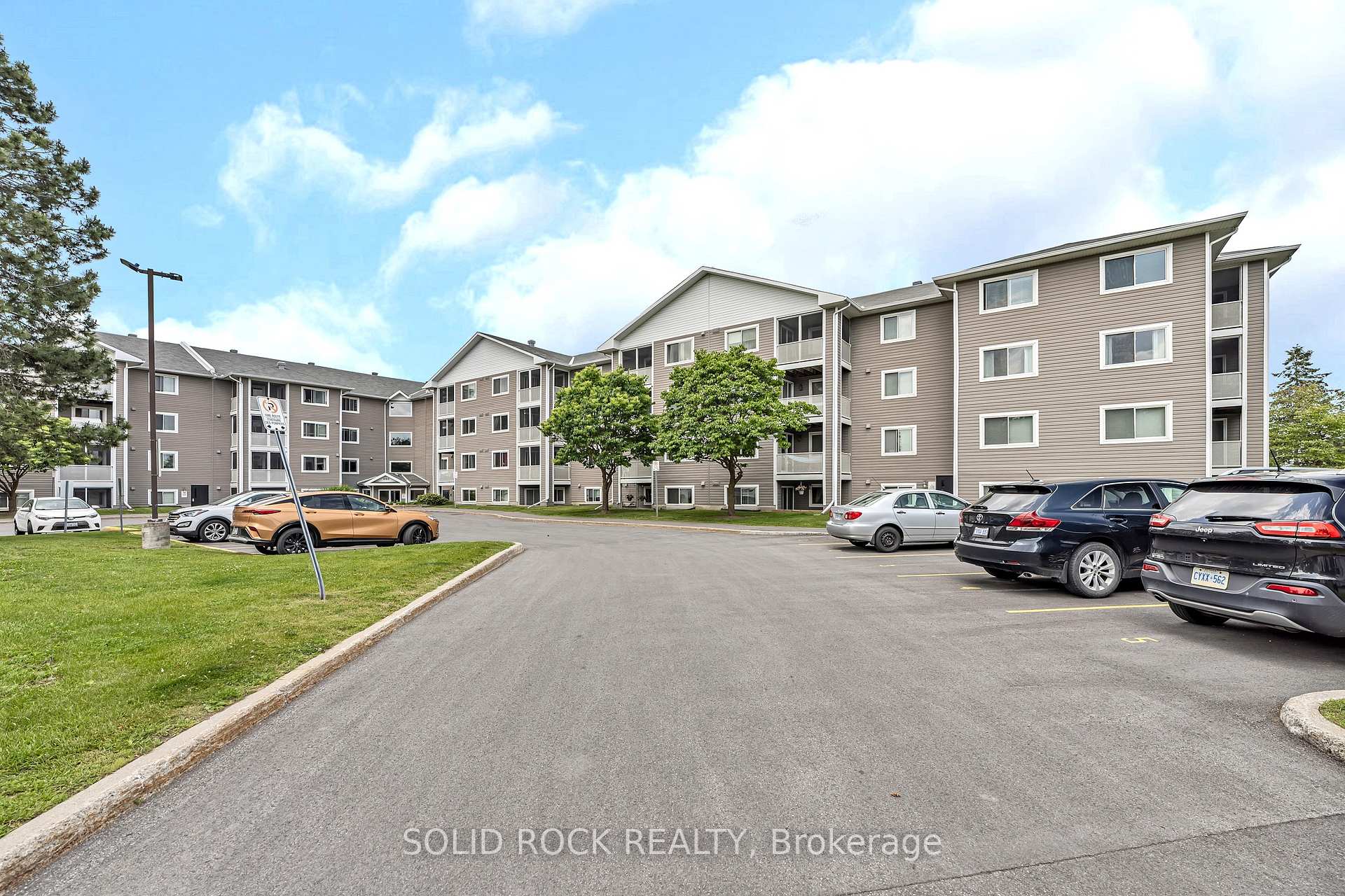 Photo 19 of Unit 124, 316 Lorry Greenberg Drive, Ottawa, Hunt Club Park/Greenboro — HOMEH