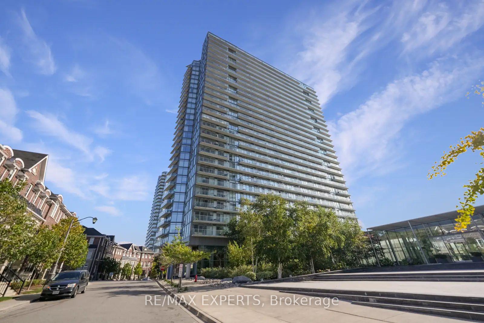 Front of Unit 1414, 103 The Queensway