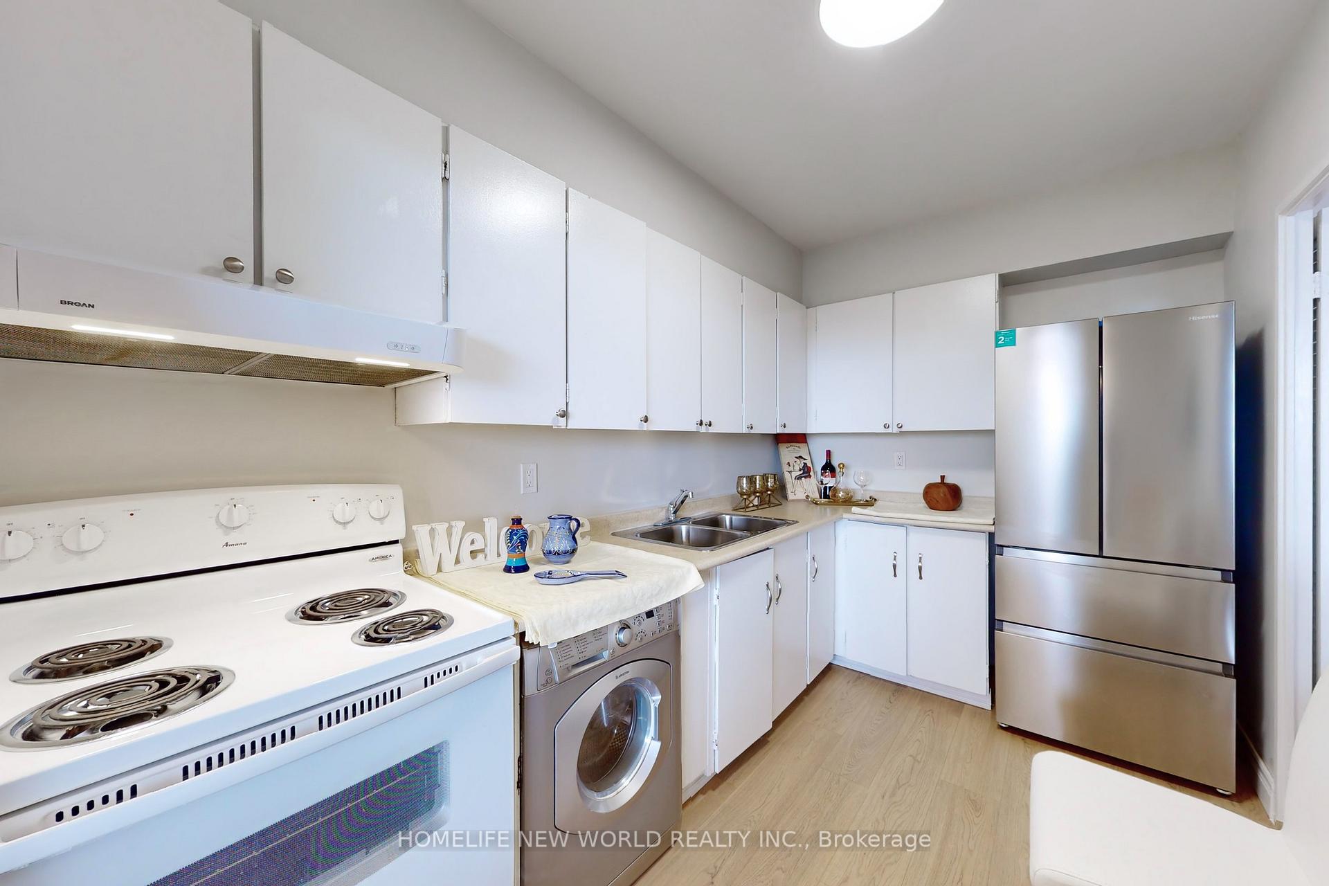 Photo 11 of Unit 1817, 5 Massey Square, Toronto, Crescent Town — HOMEH