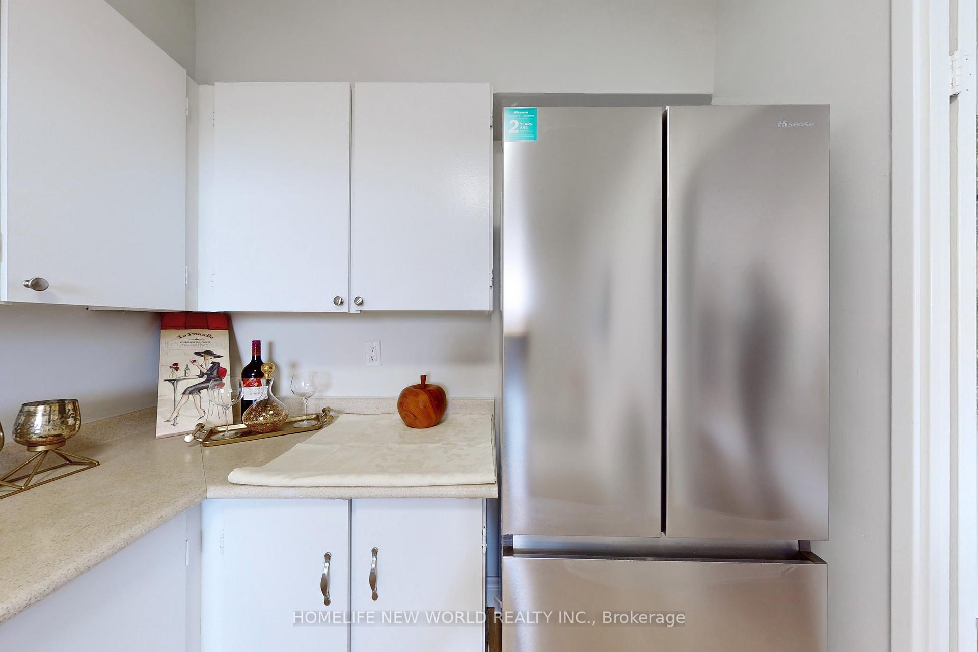 Photo 13 of Unit 1817, 5 Massey Square, Toronto, Crescent Town — HOMEH