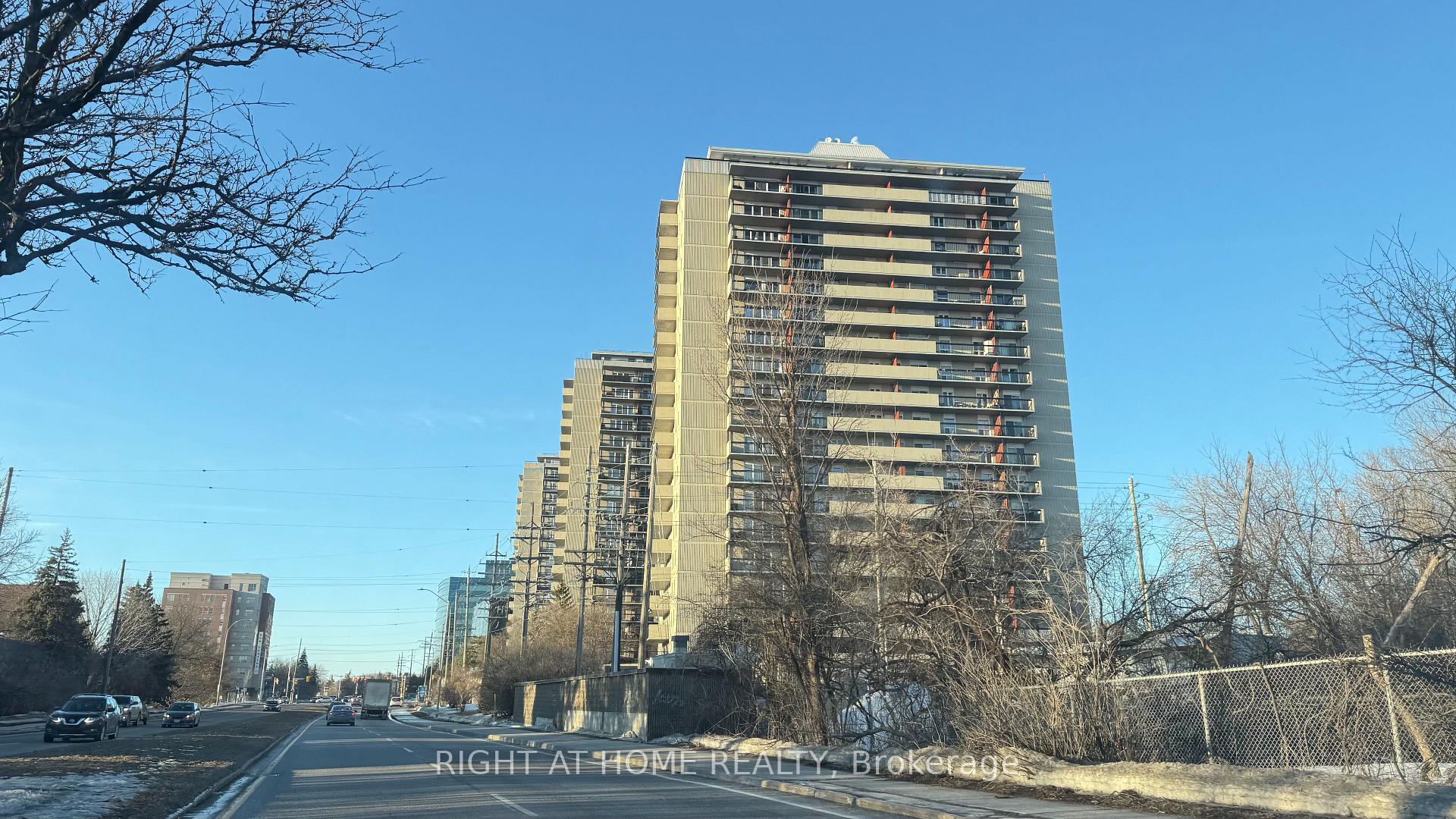 Front of Unit 1203, 158c McArthur Avenue