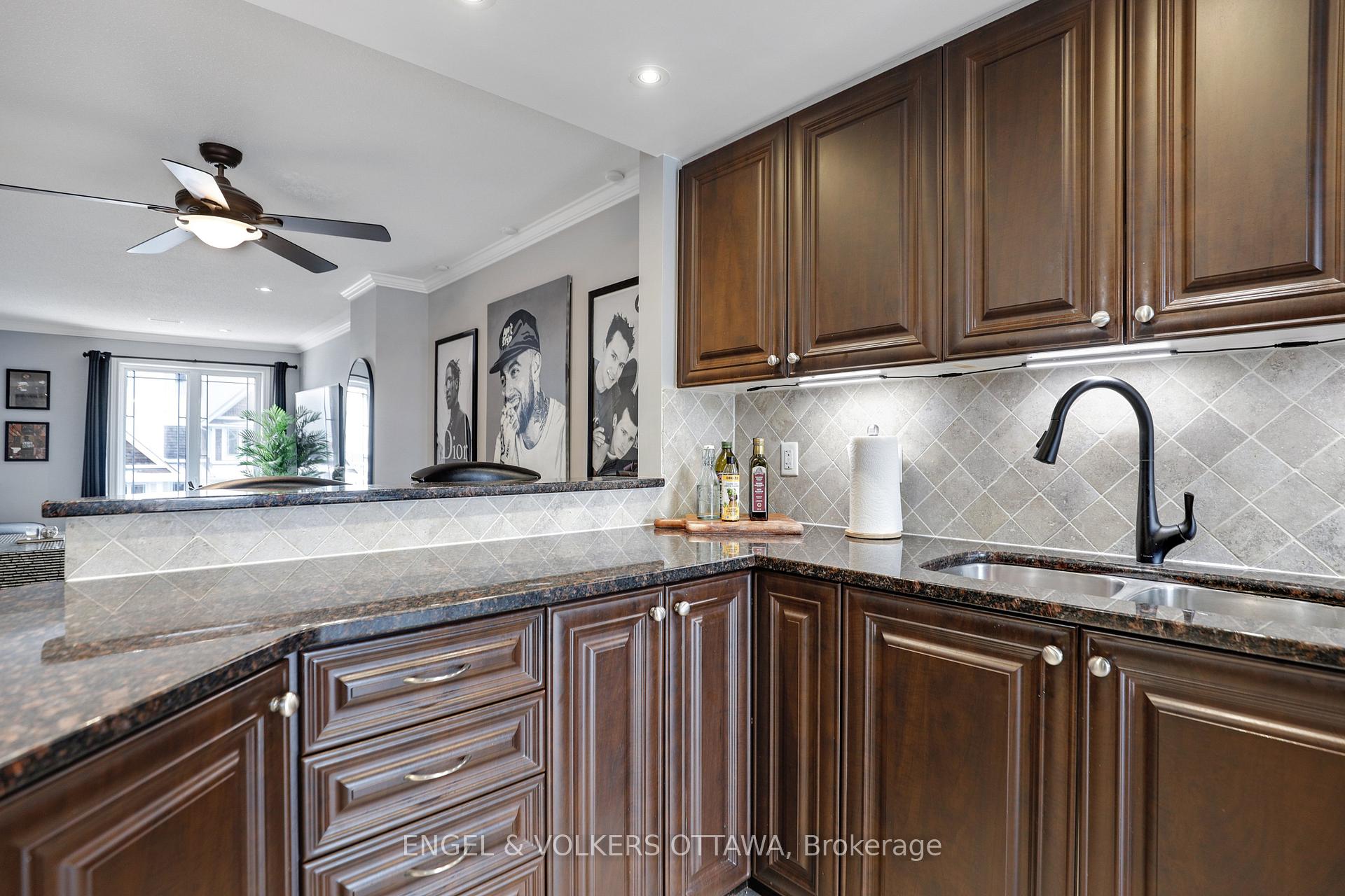 Photo 12 of 69 Crosby Private, Ottawa, Avalon East — HOMEH