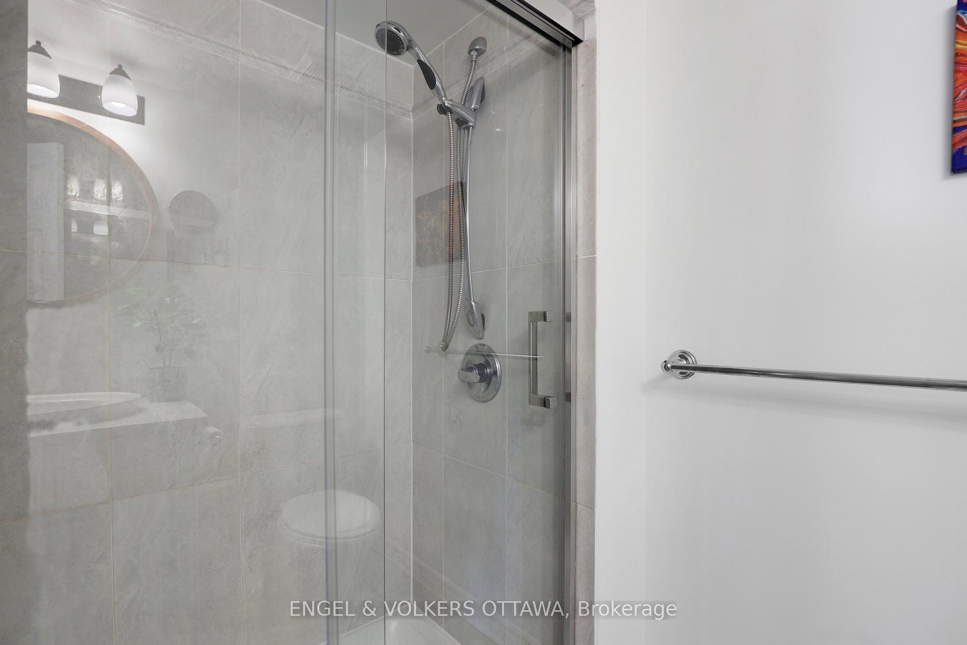 Photo 25 of 69 Crosby Private, Ottawa, Avalon East — HOMEH