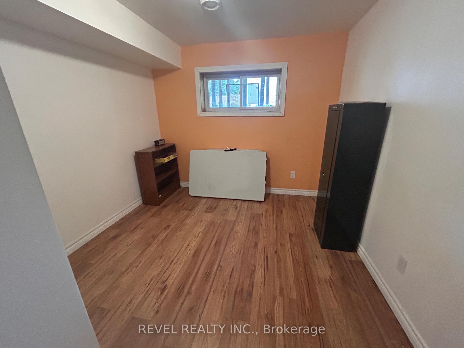 Photo 25 of 303 Fourth Avenue, Cochrane — HOMEH