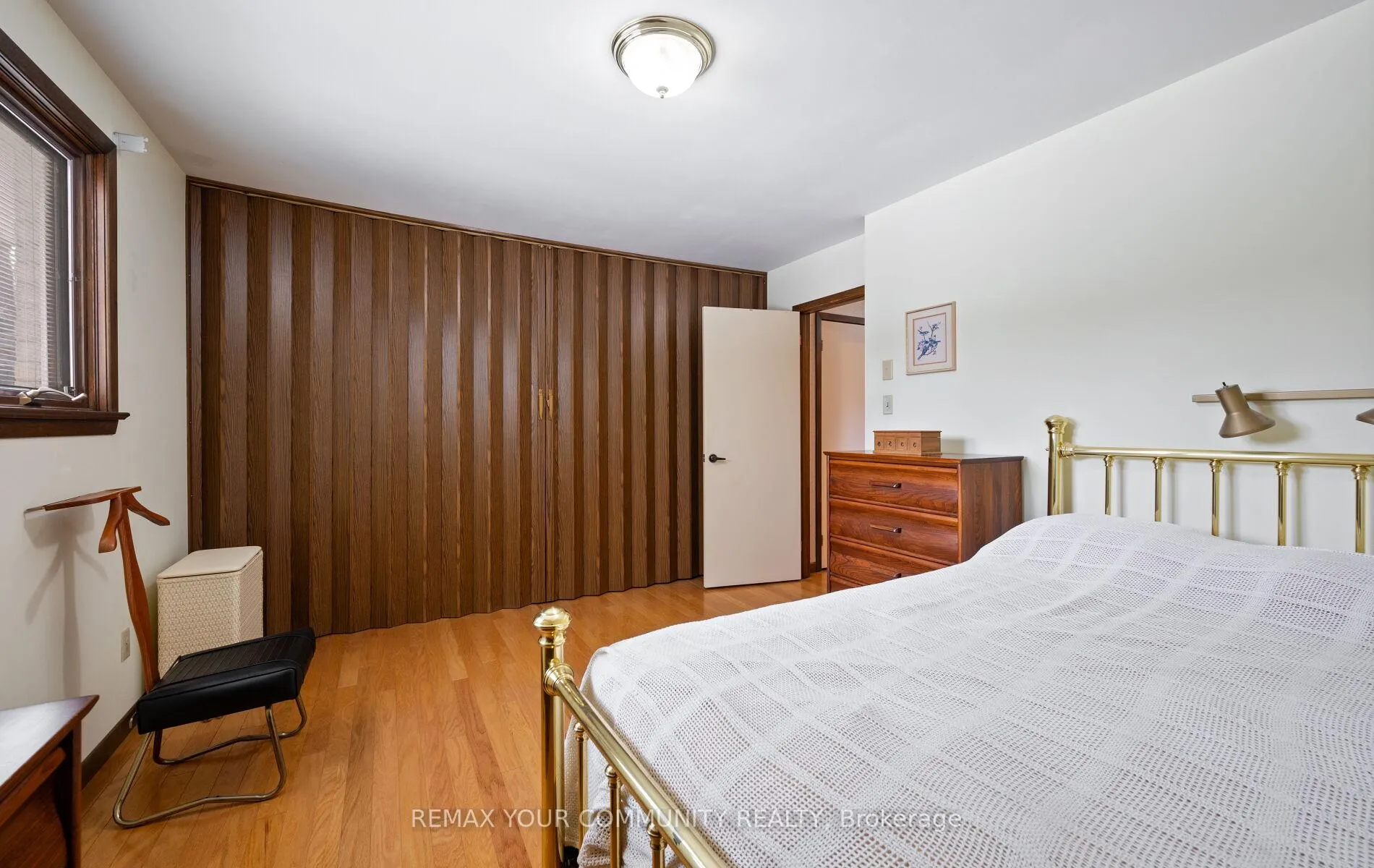 Photo 17 of 11 Glenview Drive, Aurora, Aurora Highlands — HOMEH