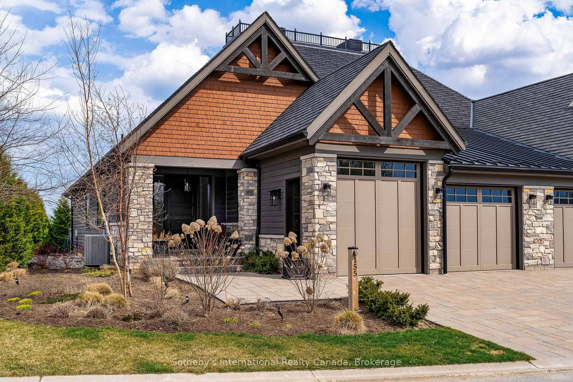 Front of 155 Georgian Bay Lane