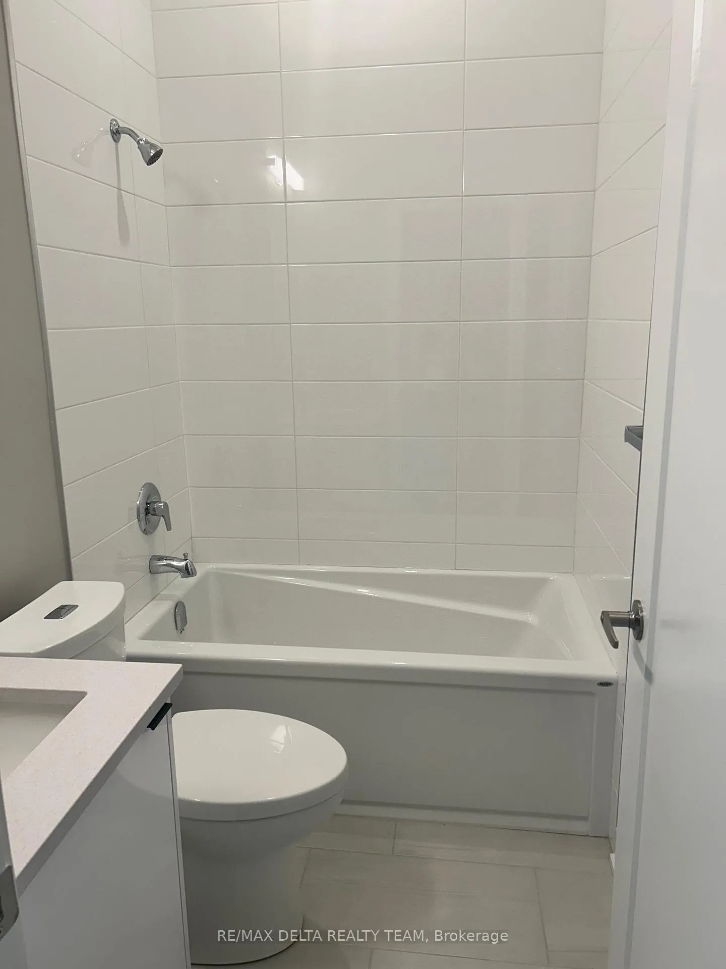 Photo 8 of Unit 106, 360 Deschatelets Avenue, Ottawa, Ottawa East — HOMEH