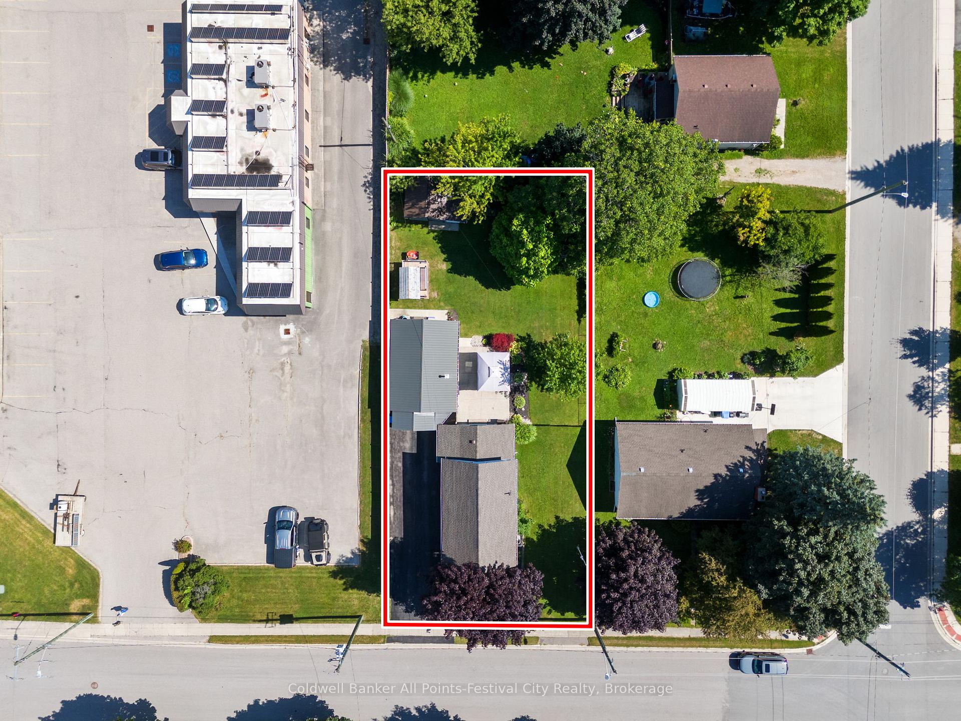 Photo 3 of 150 Gordon Street, Central Huron, Clinton — HOMEH