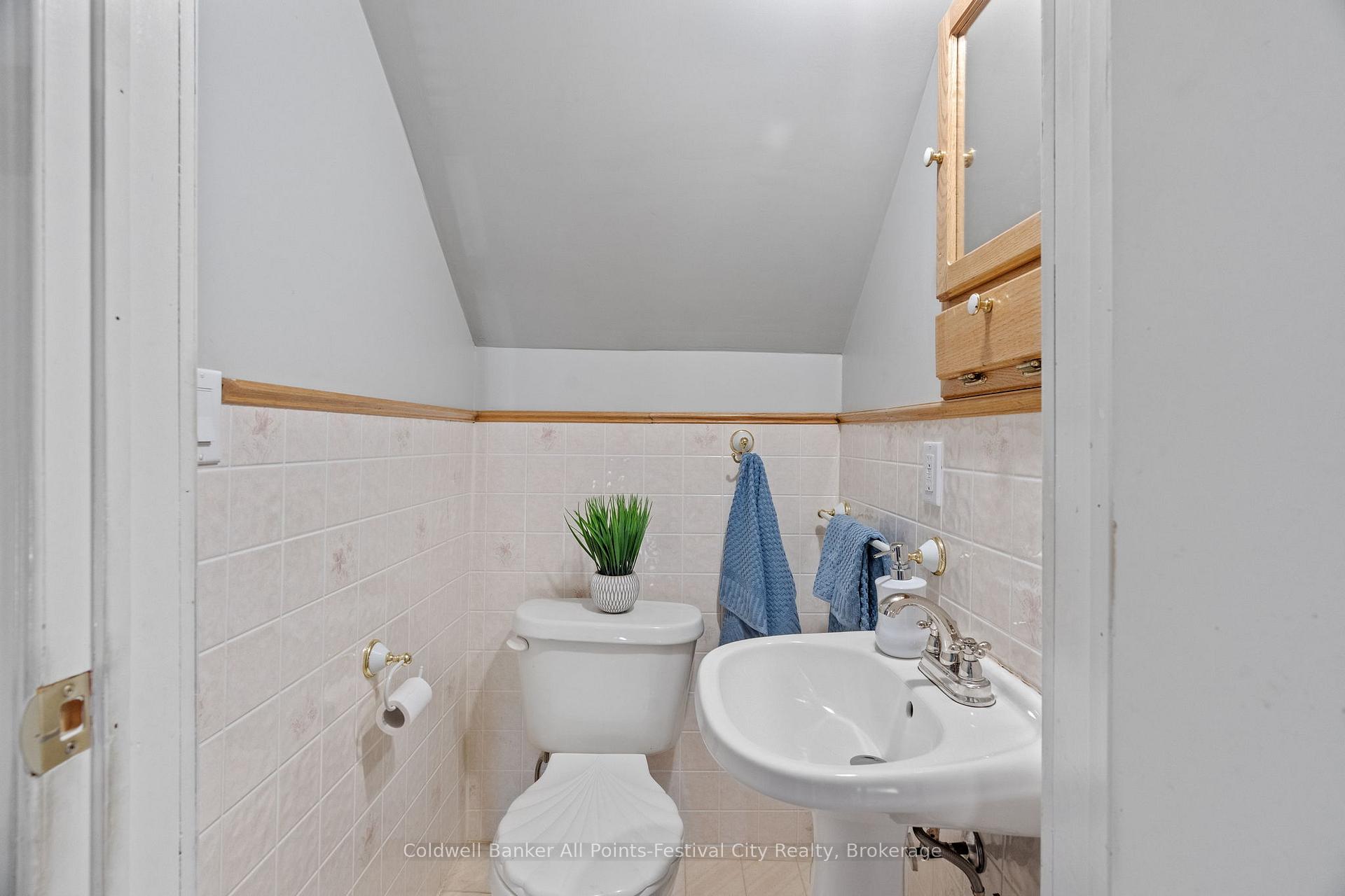 Photo 28 of 150 Gordon Street, Central Huron, Clinton — HOMEH