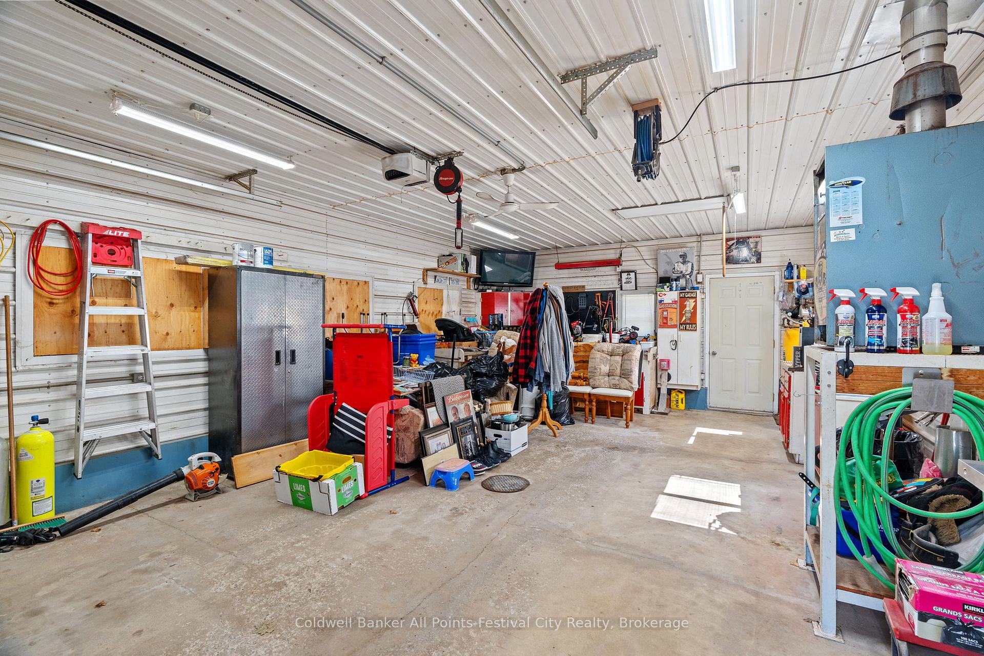 Photo 41 of 150 Gordon Street, Central Huron, Clinton — HOMEH