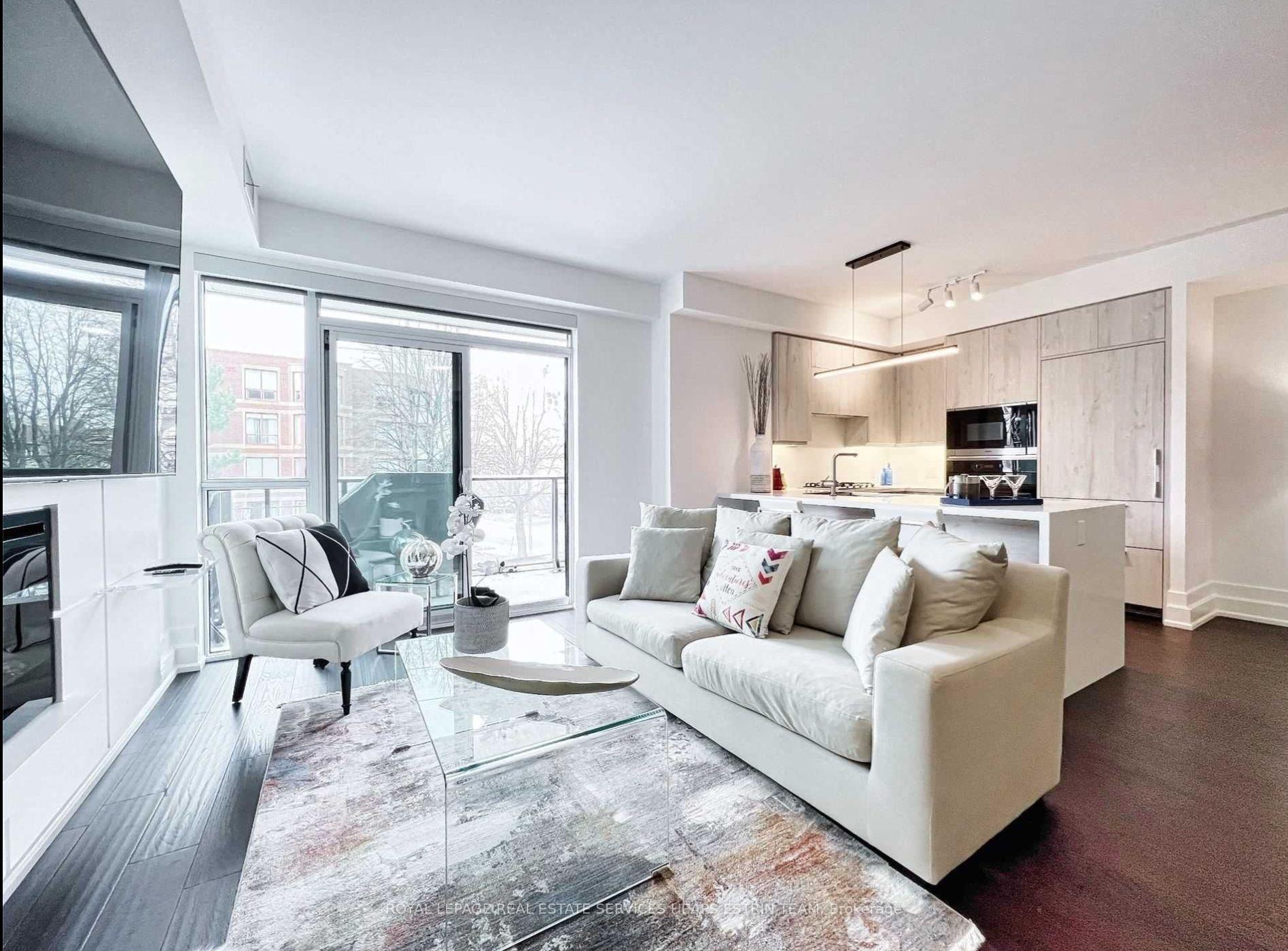 Photo 10 of Unit 305, 3 Southvale Drive, Toronto, Leaside — HOMEH
