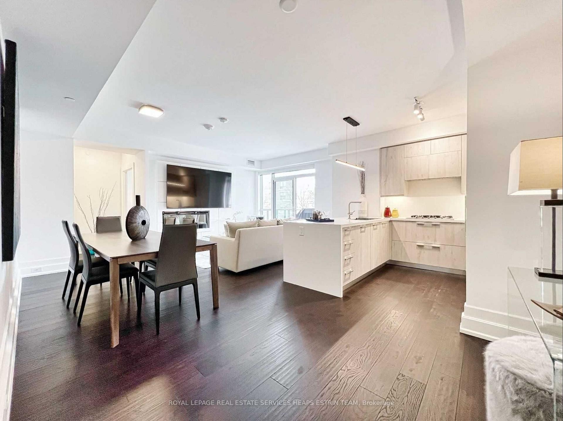 Photo 6 of Unit 305, 3 Southvale Drive, Toronto, Leaside — HOMEH