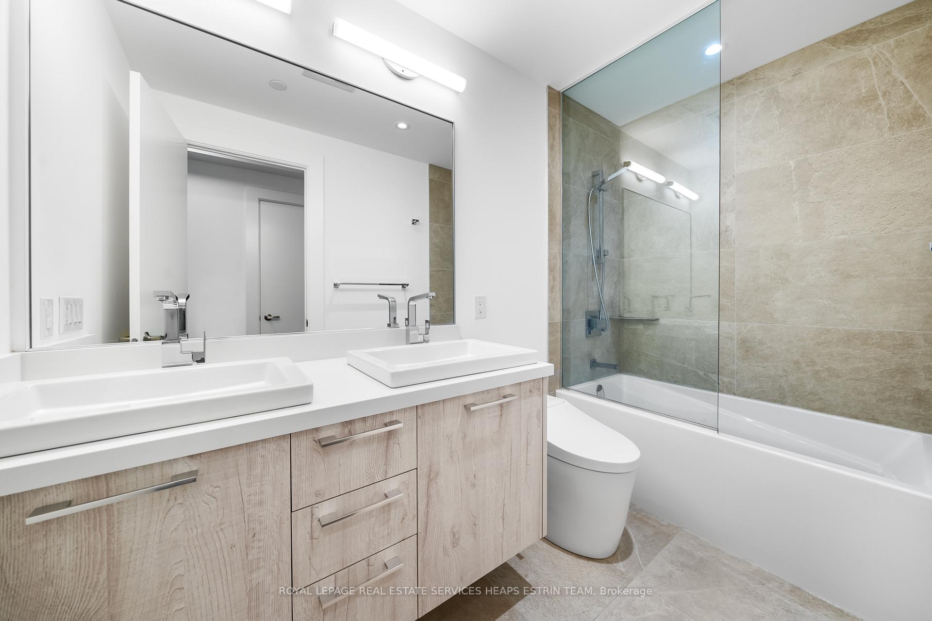 Photo 16 of Unit 305, 3 Southvale Drive, Toronto, Leaside — HOMEH