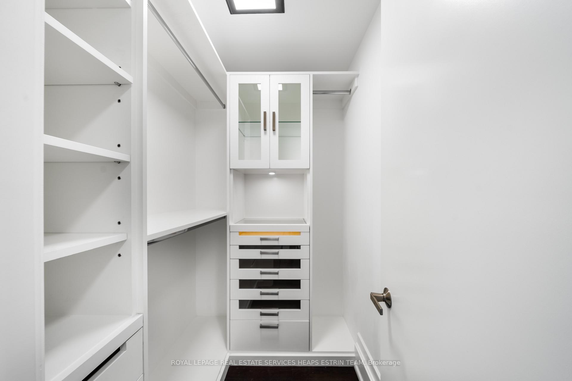 Photo 17 of Unit 305, 3 Southvale Drive, Toronto, Leaside — HOMEH