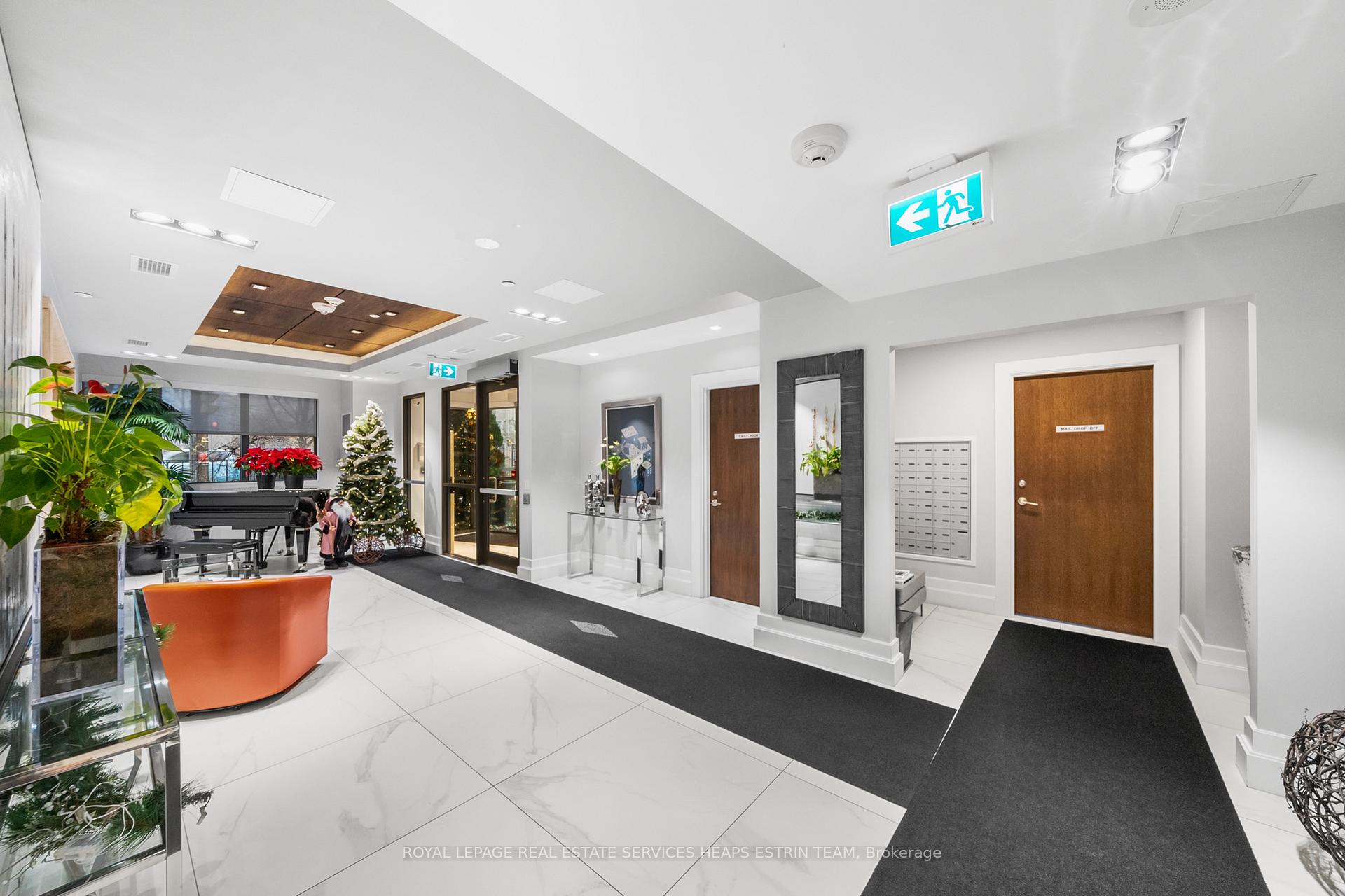 Photo 39 of Unit 305, 3 Southvale Drive, Toronto, Leaside — HOMEH