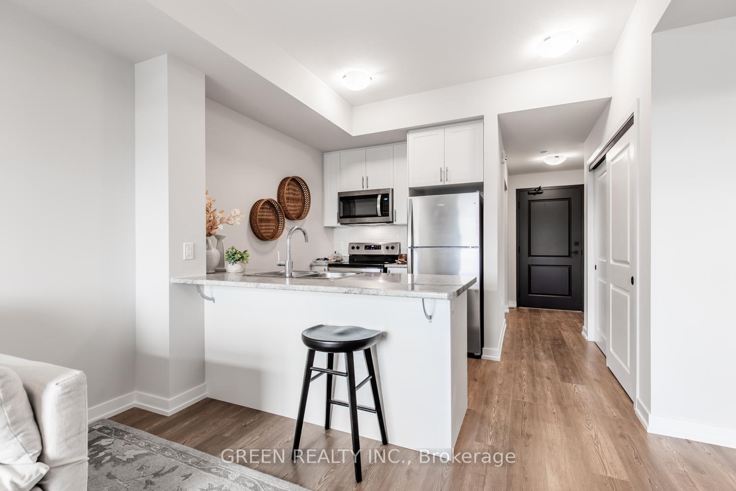 Photo 1 of Unit 502, 870 Queenston Road, Hamilton, Stoney Creek — HOMEH