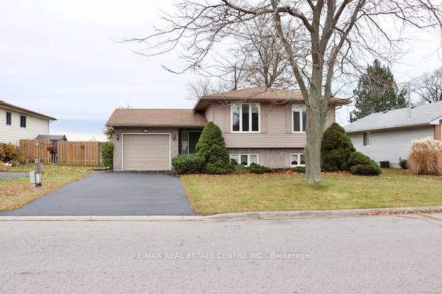 Photo 1 of 39 Lee Crescent, Goderich, Goderich (Town) — HOMEH