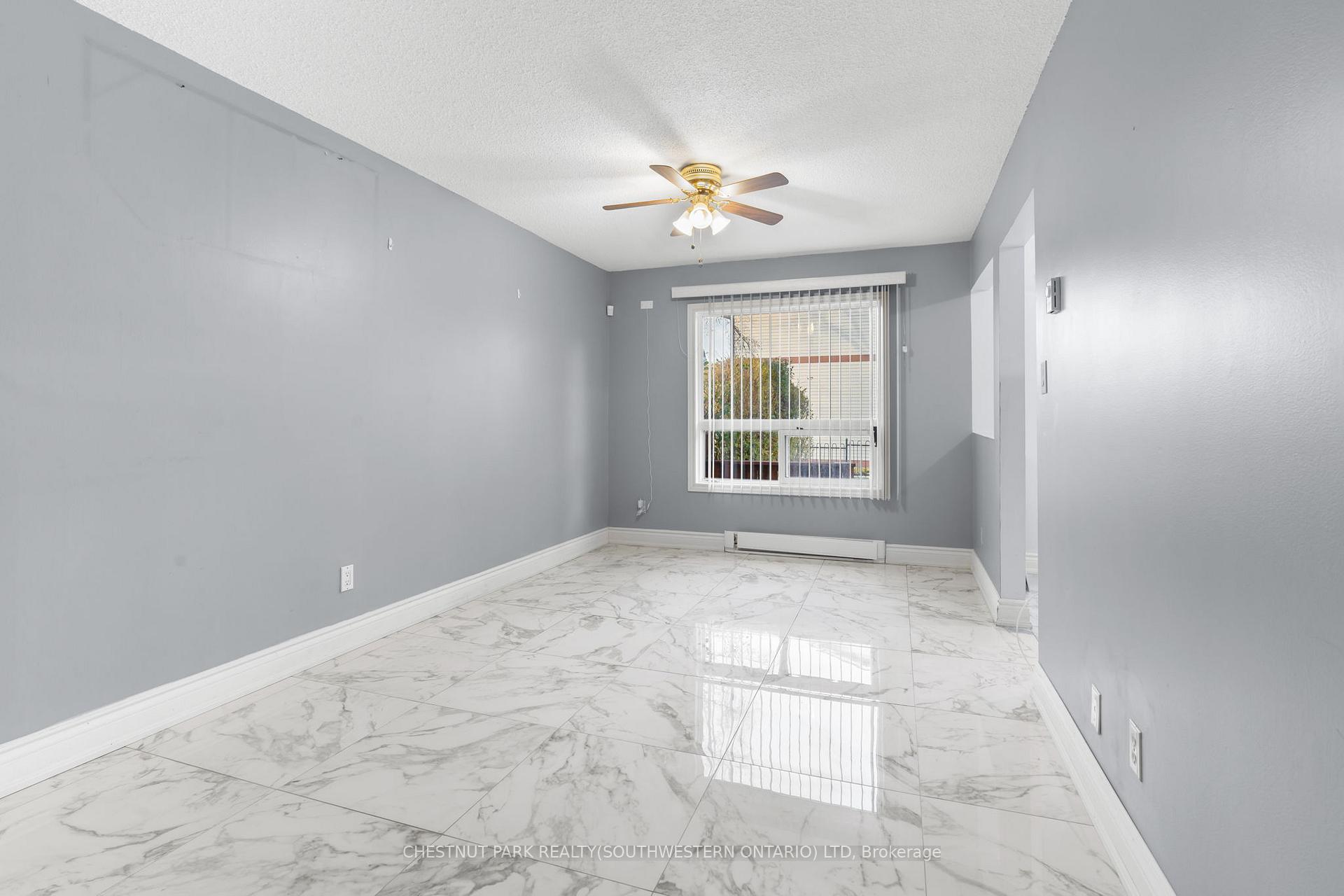 Photo 5 of 11 Parker Crescent, Ajax, South East — HOMEH