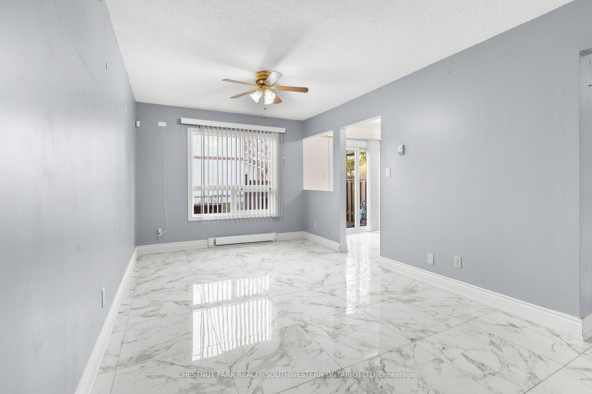 Photo 6 of 11 Parker Crescent, Ajax, South East — HOMEH