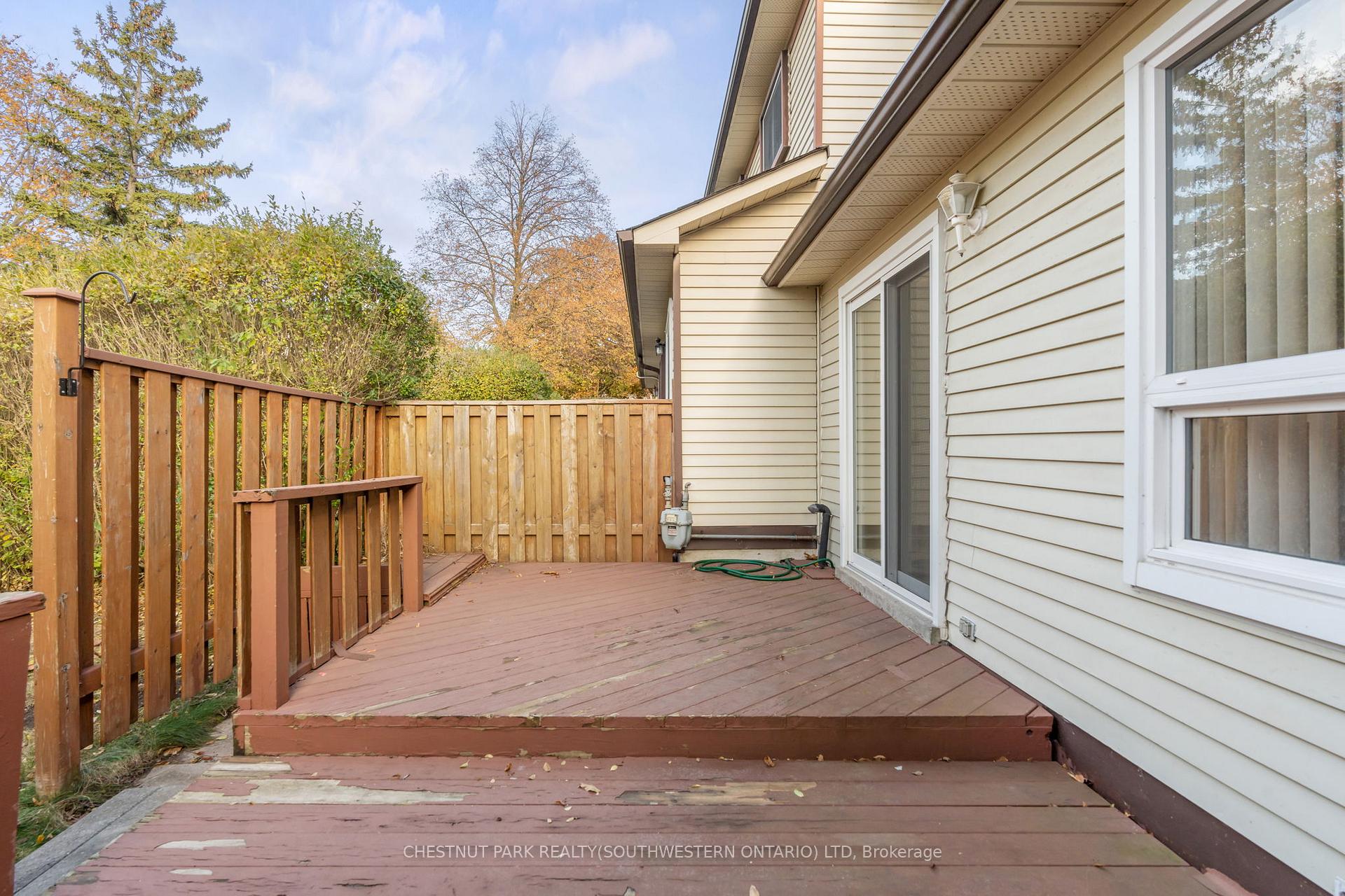 Photo 31 of 11 Parker Crescent, Ajax, South East — HOMEH