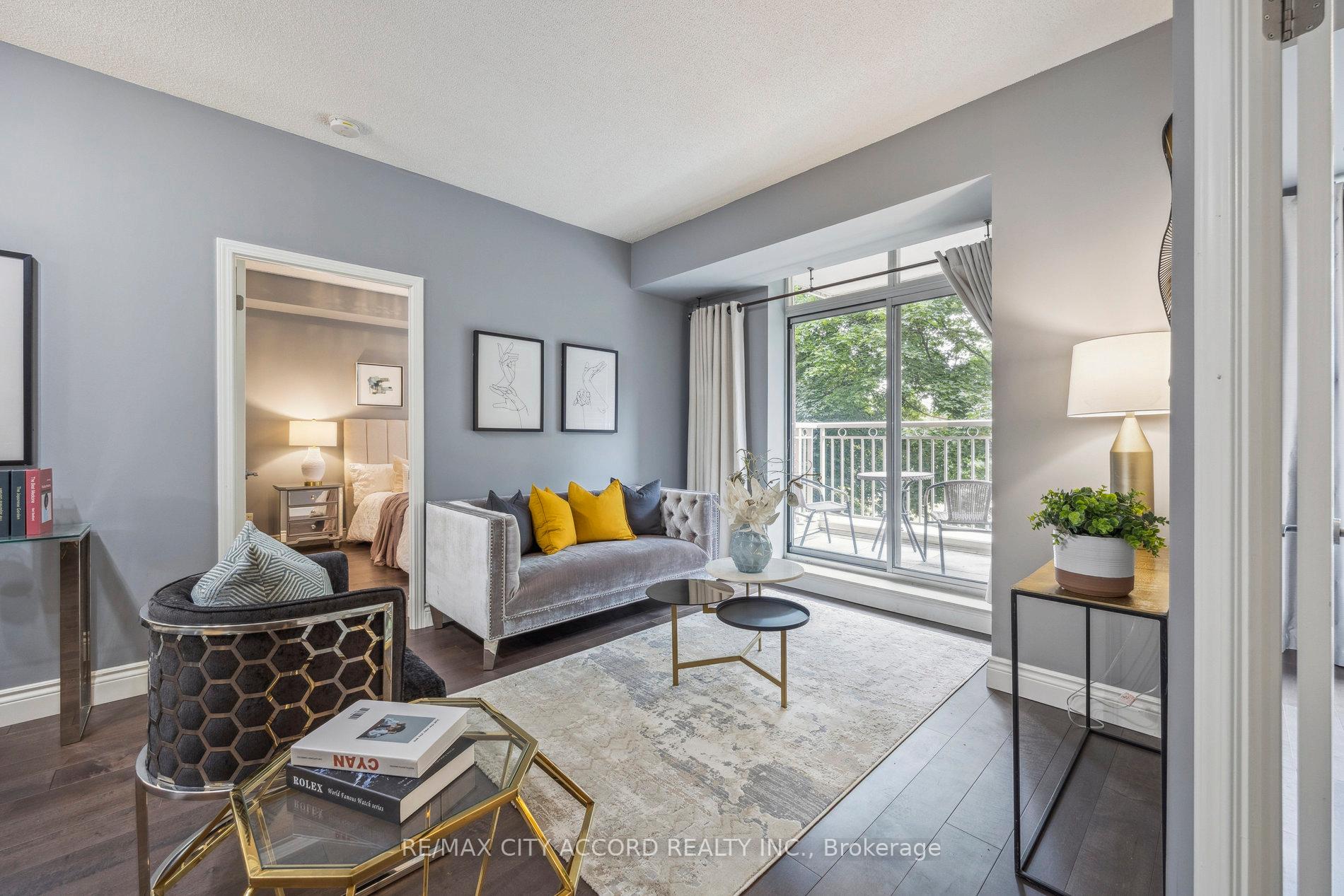 Front of Unit 210, 485 Rosewell Avenue