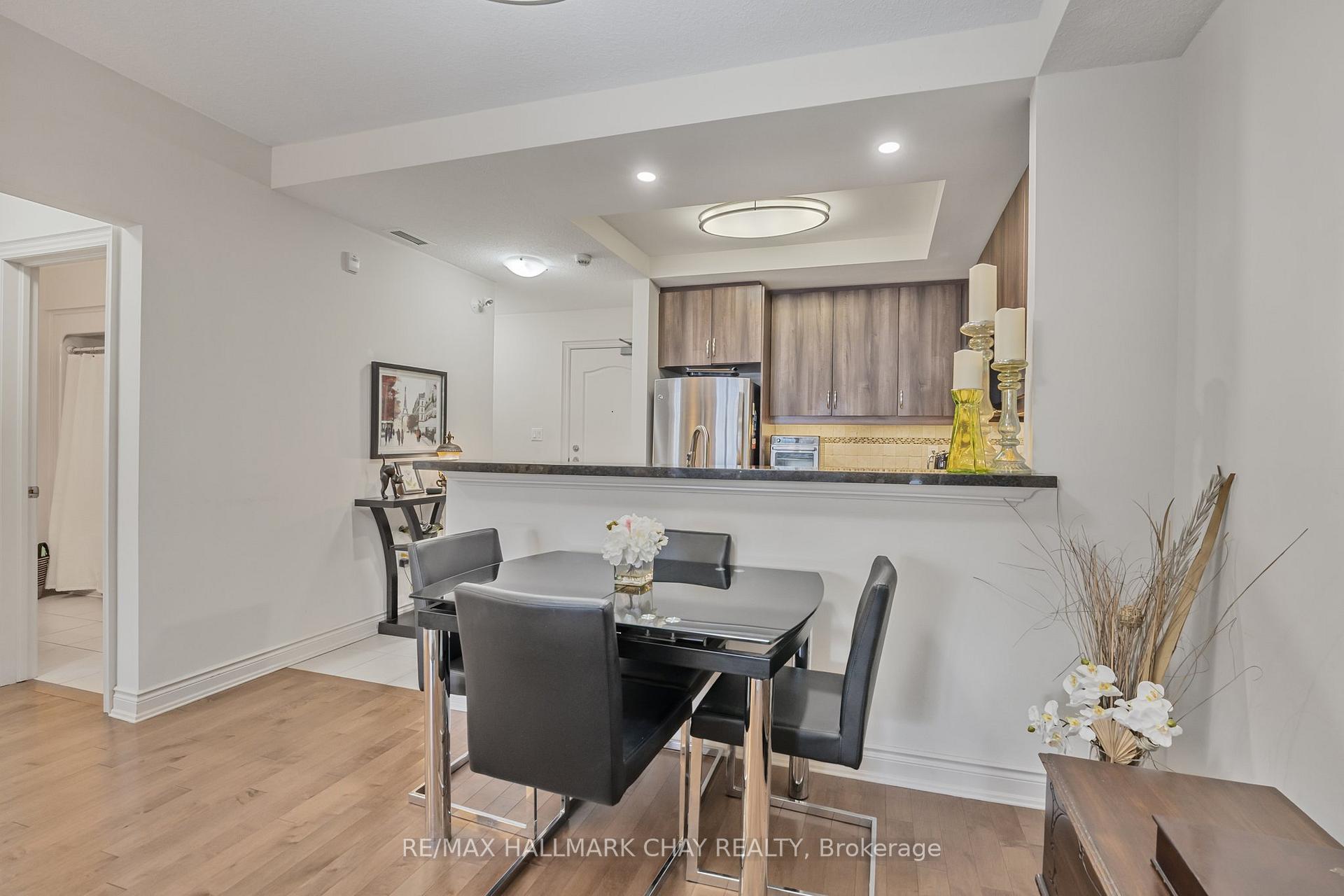 Photo 13 of Unit 103, 2 Briar Hill Heights, New Tecumseth, Rural New Tecumseth — HOMEH