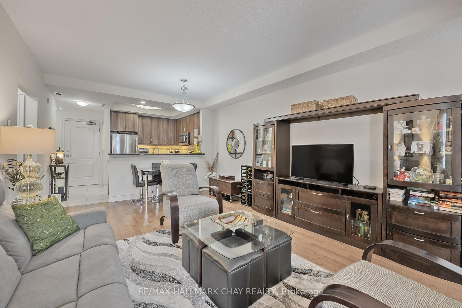 Photo 17 of Unit 103, 2 Briar Hill Heights, New Tecumseth, Rural New Tecumseth — HOMEH