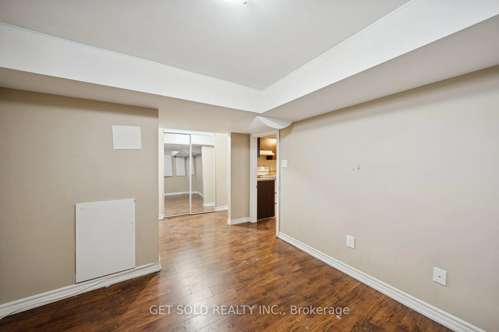 Photo 30 of 33 Tideland Drive, Brampton, Fletcher's Meadow — HOMEH