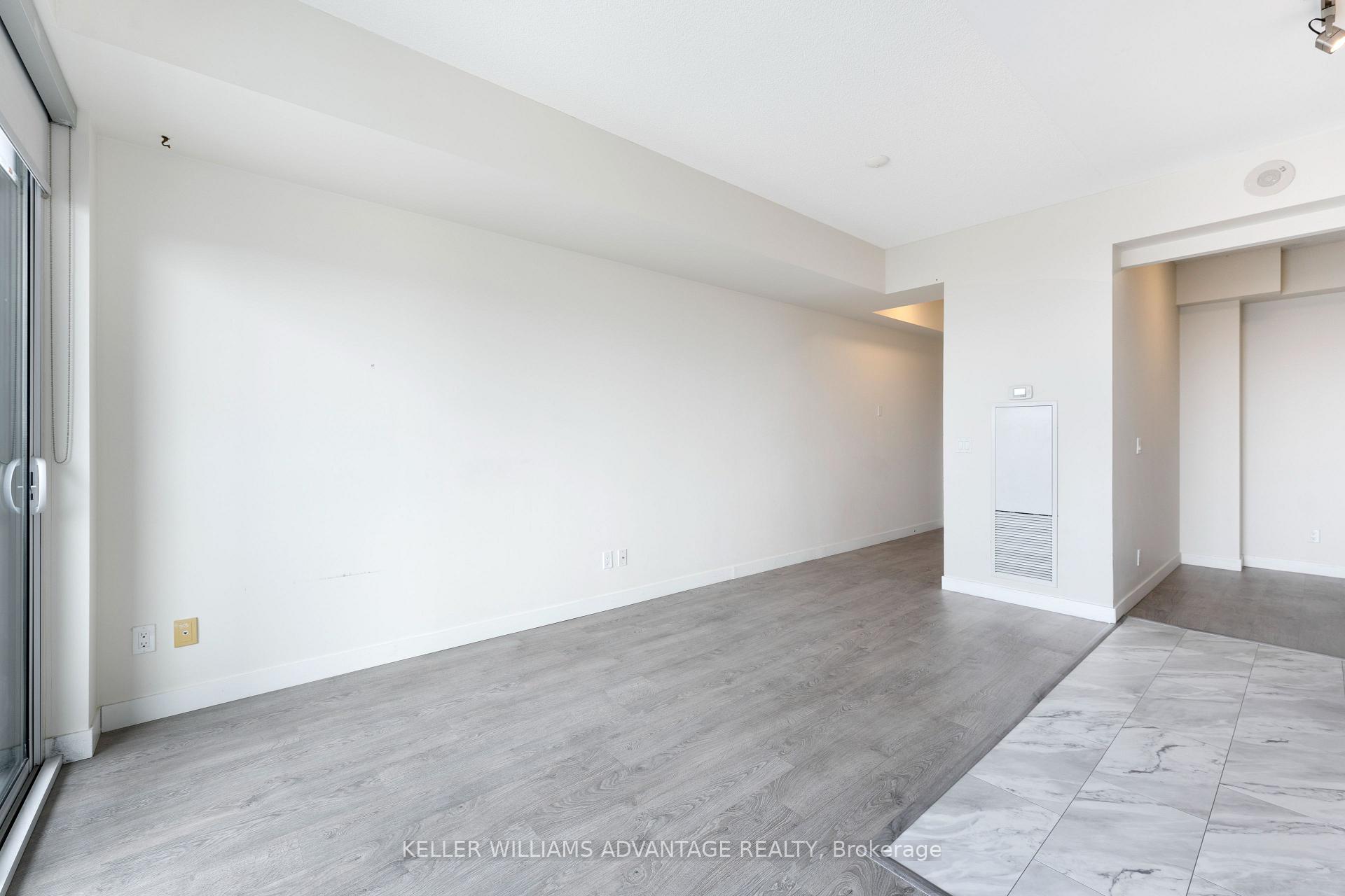 Photo 4 of Unit 813, 2055 Danforth Avenue, Toronto, Woodbine Corridor — HOMEH