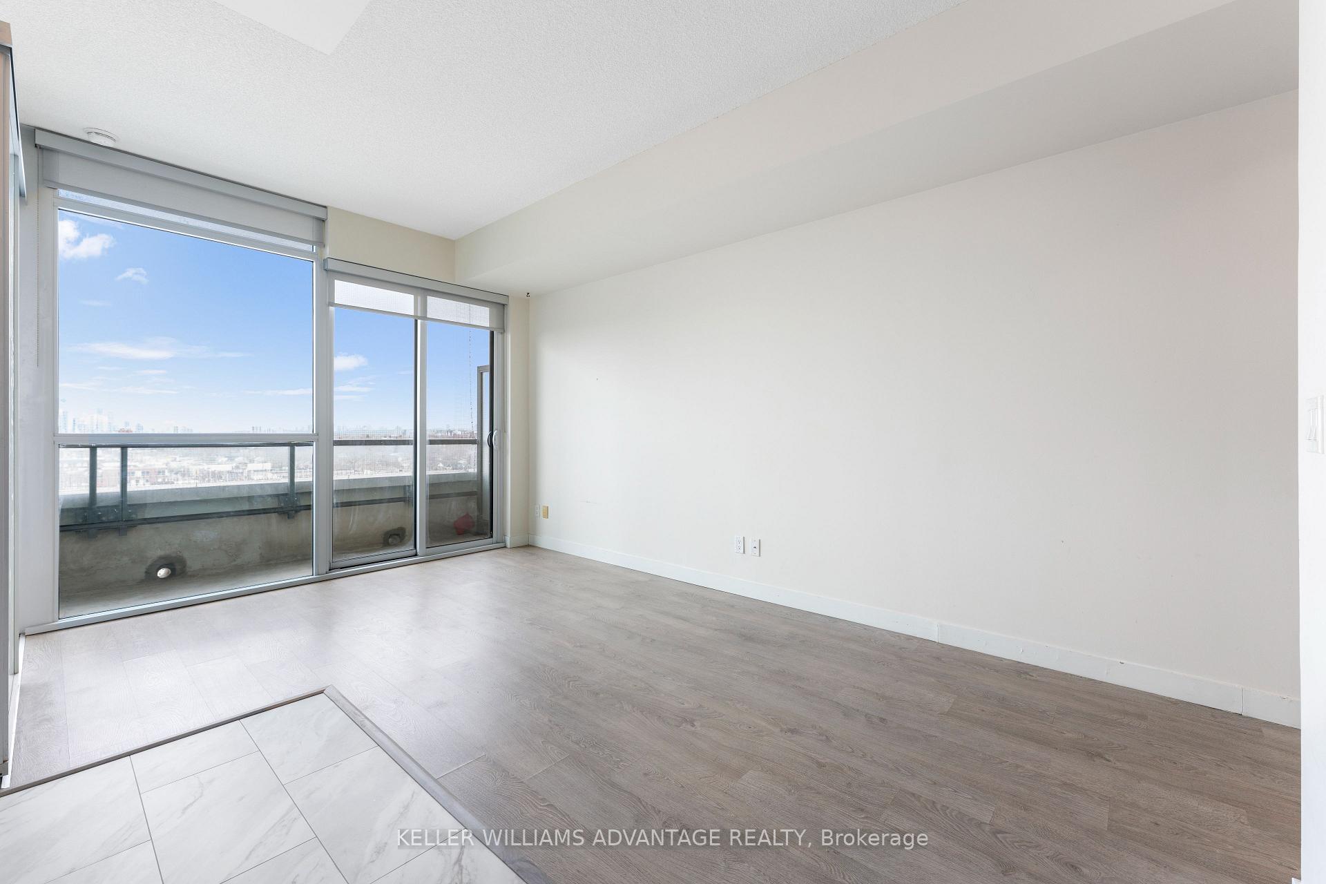Photo 9 of Unit 813, 2055 Danforth Avenue, Toronto, Woodbine Corridor — HOMEH