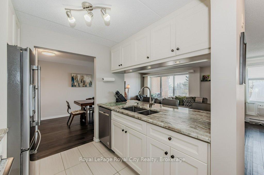 Photo 5 of Unit 503, 8 Christopher Court, Guelph, Kortright West — HOMEH